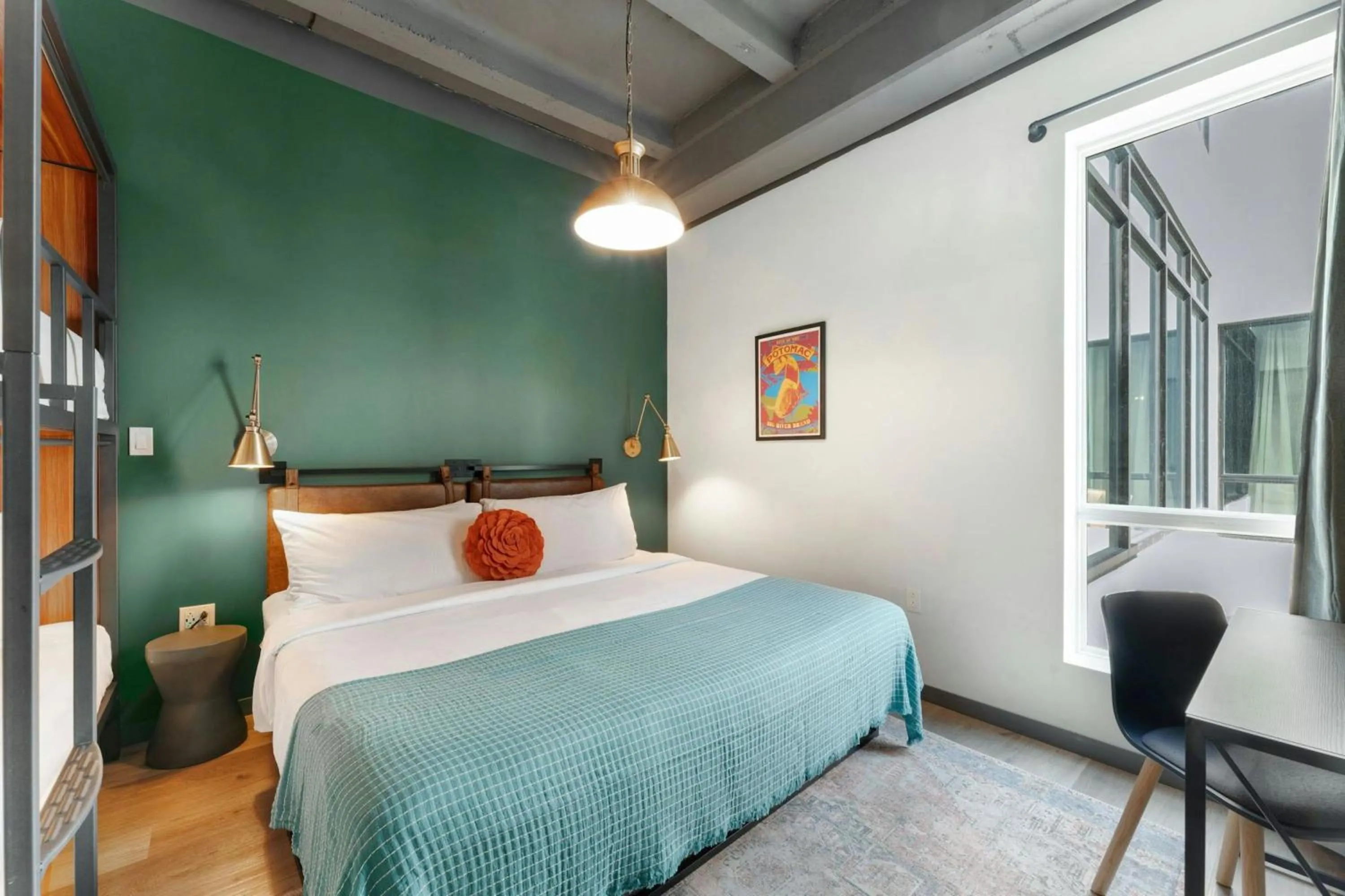 Bed in Hotel Nell - Union Market