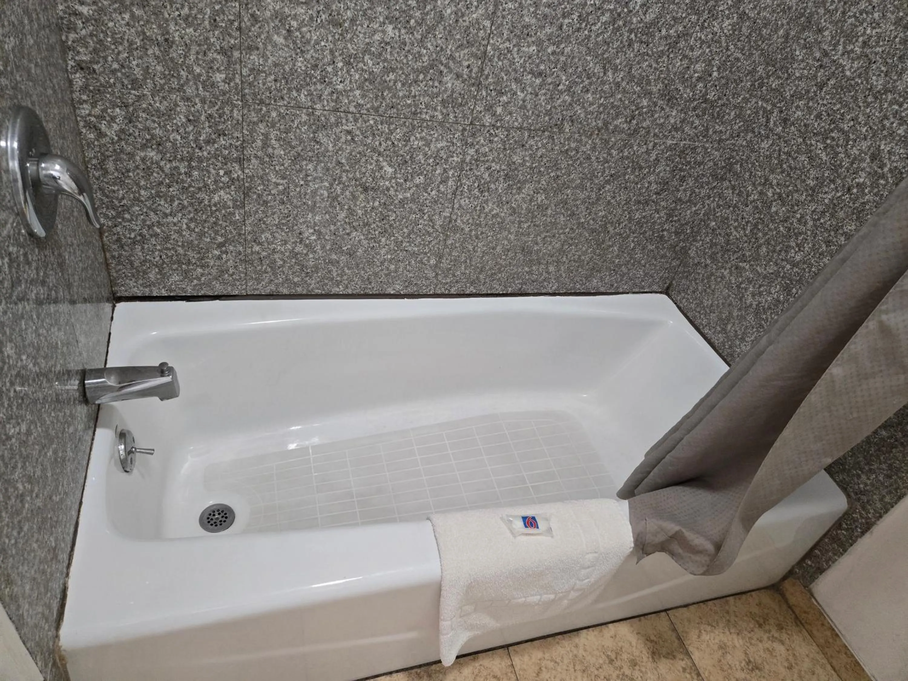 Shower in Motel 6-Blythe, CA - South