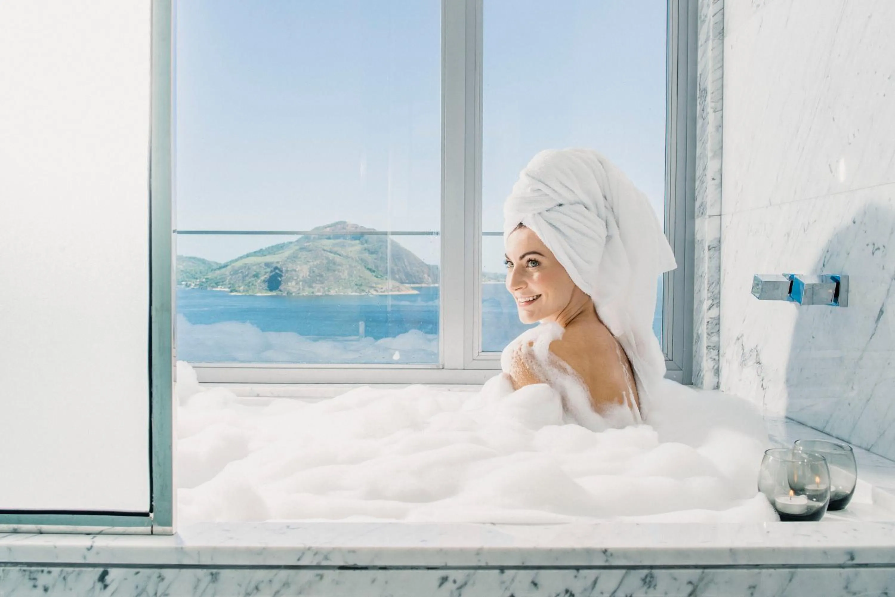 Bathroom in H Niteroi Hotel