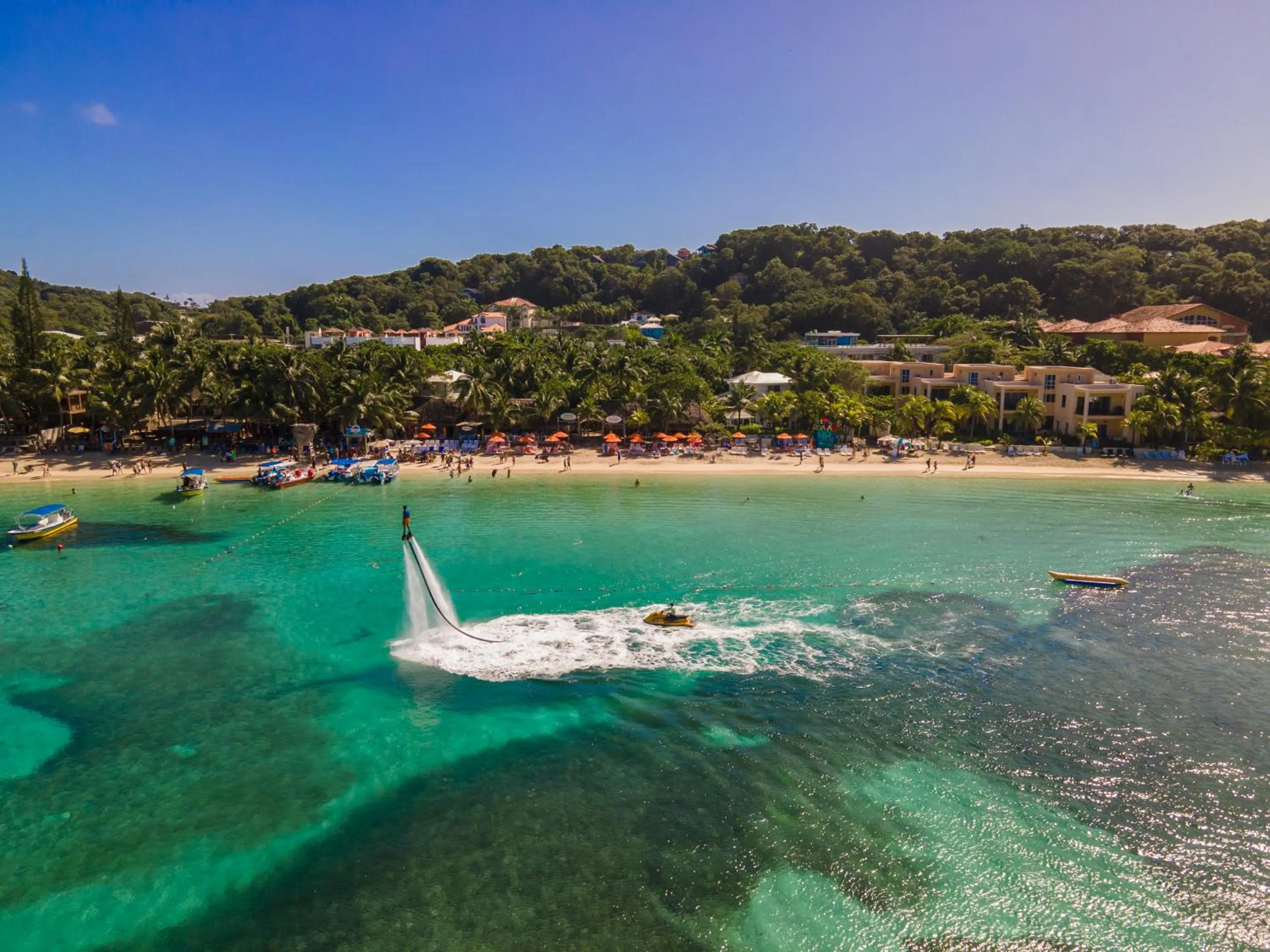 Day in Paradise Beach Resort & Dive Center