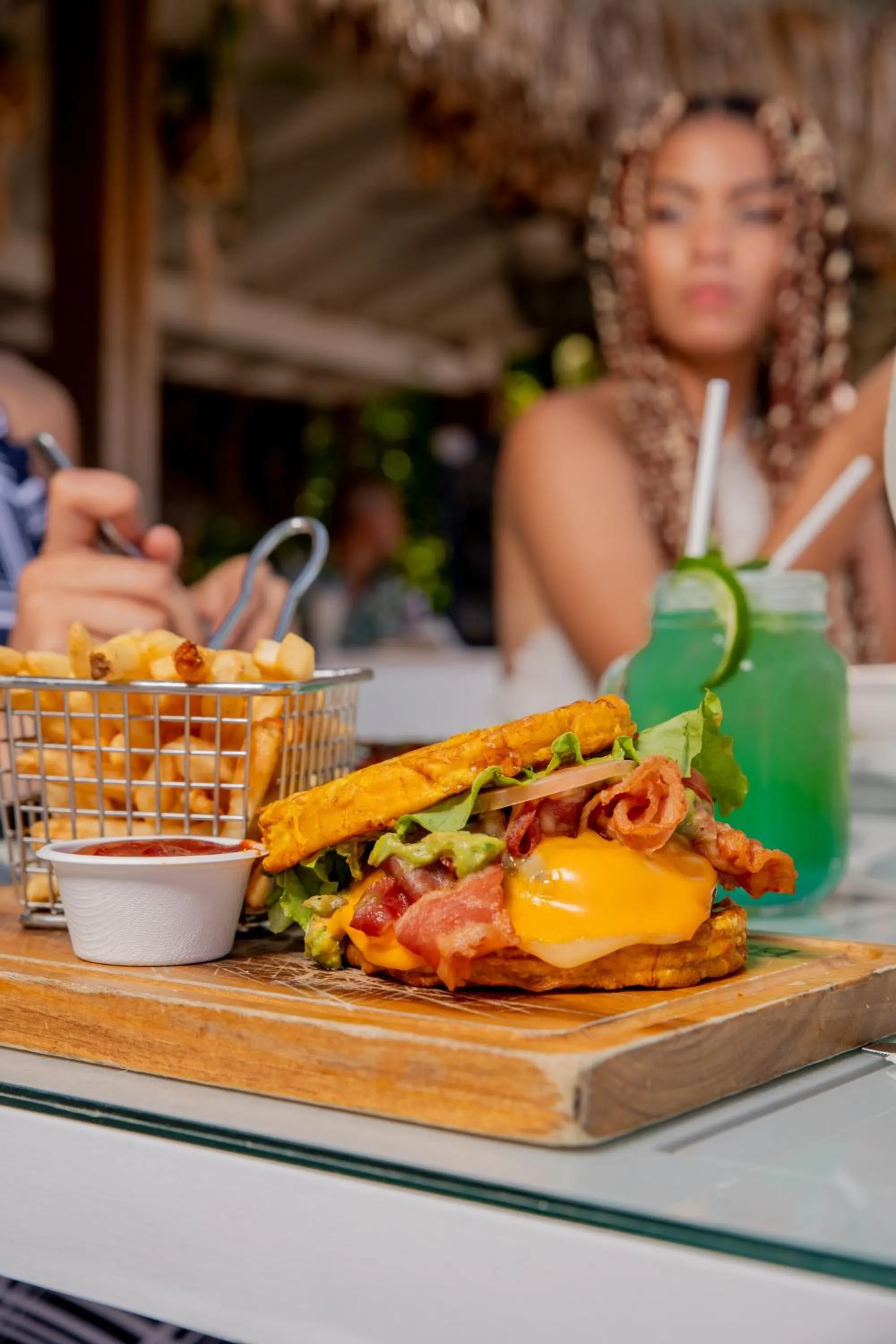 Food in Paradise Beach Resort & Dive Center