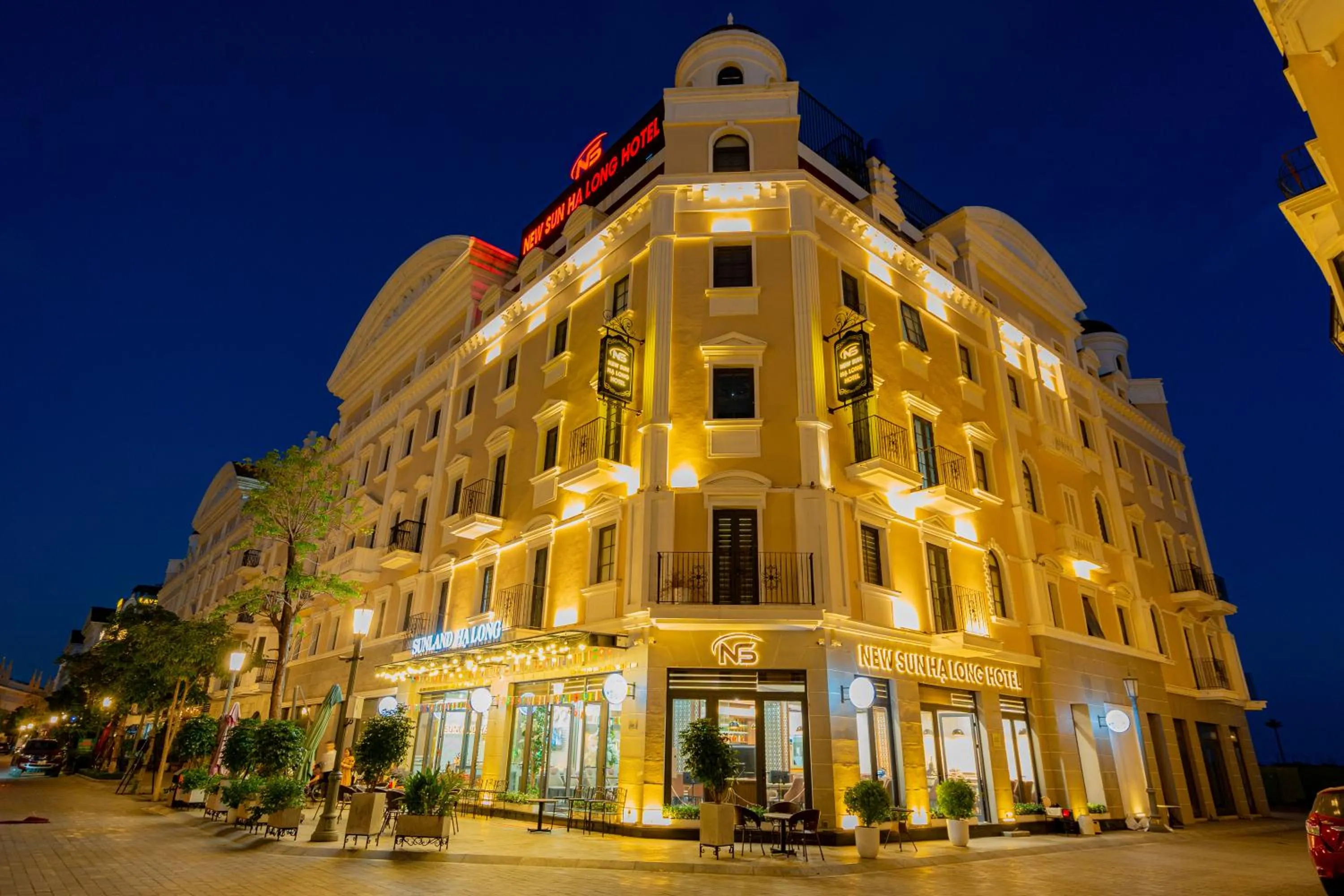 Property building in Sunland Halong Hotel and Restaurant