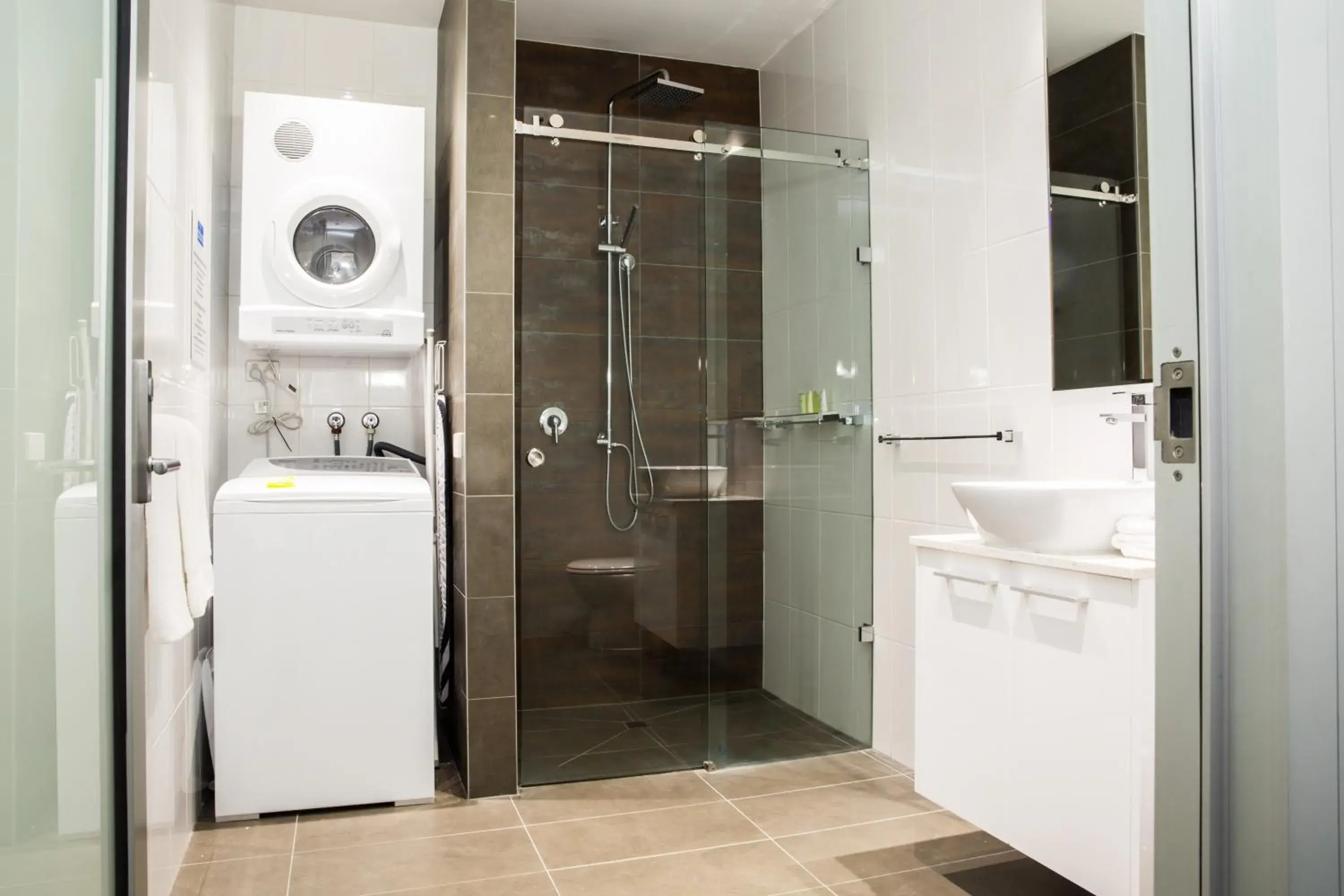 Bathroom in Adara Hotel Richmond Bathroom in Adara Hotel Richmond