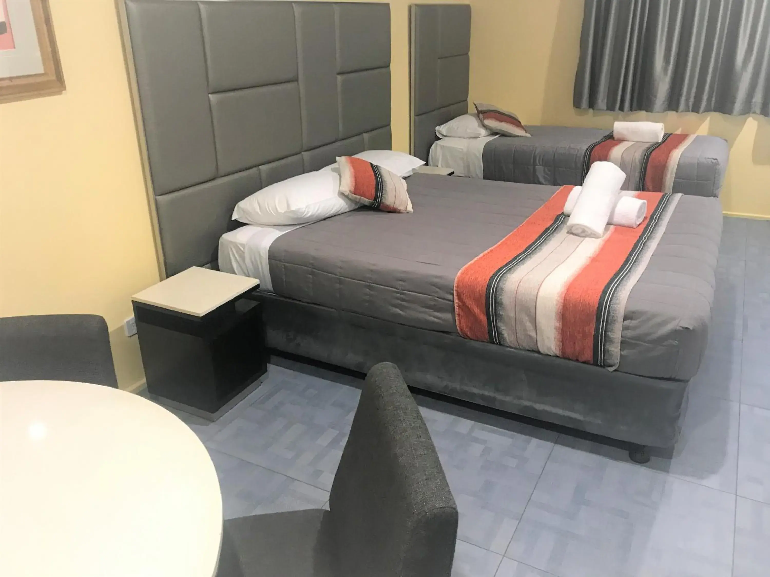 Deluxe Family Room in Toukley Motor Inn Deluxe Family Room in Toukley Motor Inn