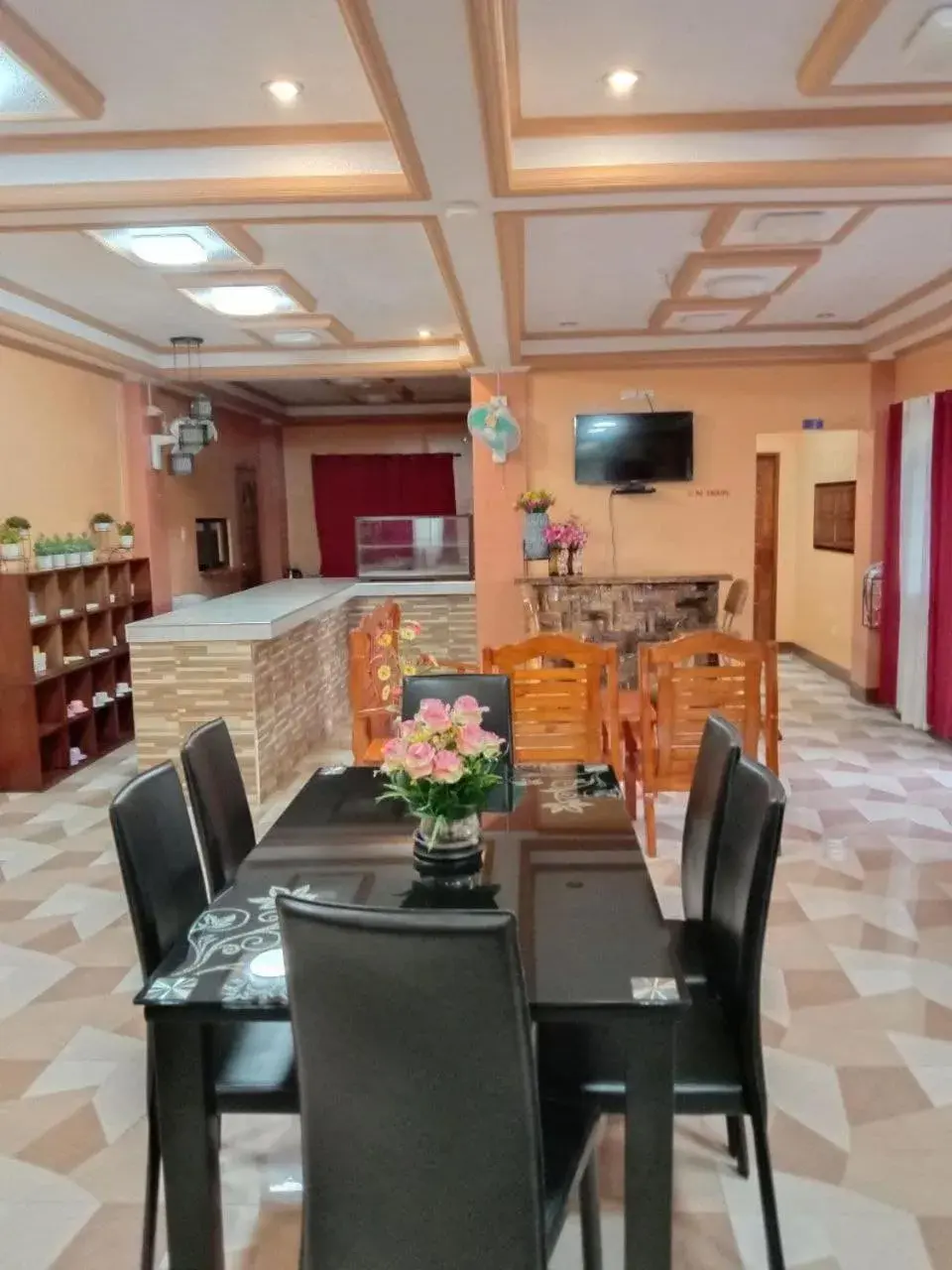 Lobby or reception in RedDoorz @ Solid Rock Guest House Baler Lobby or reception in RedDoorz @ Solid Rock Guest House Baler