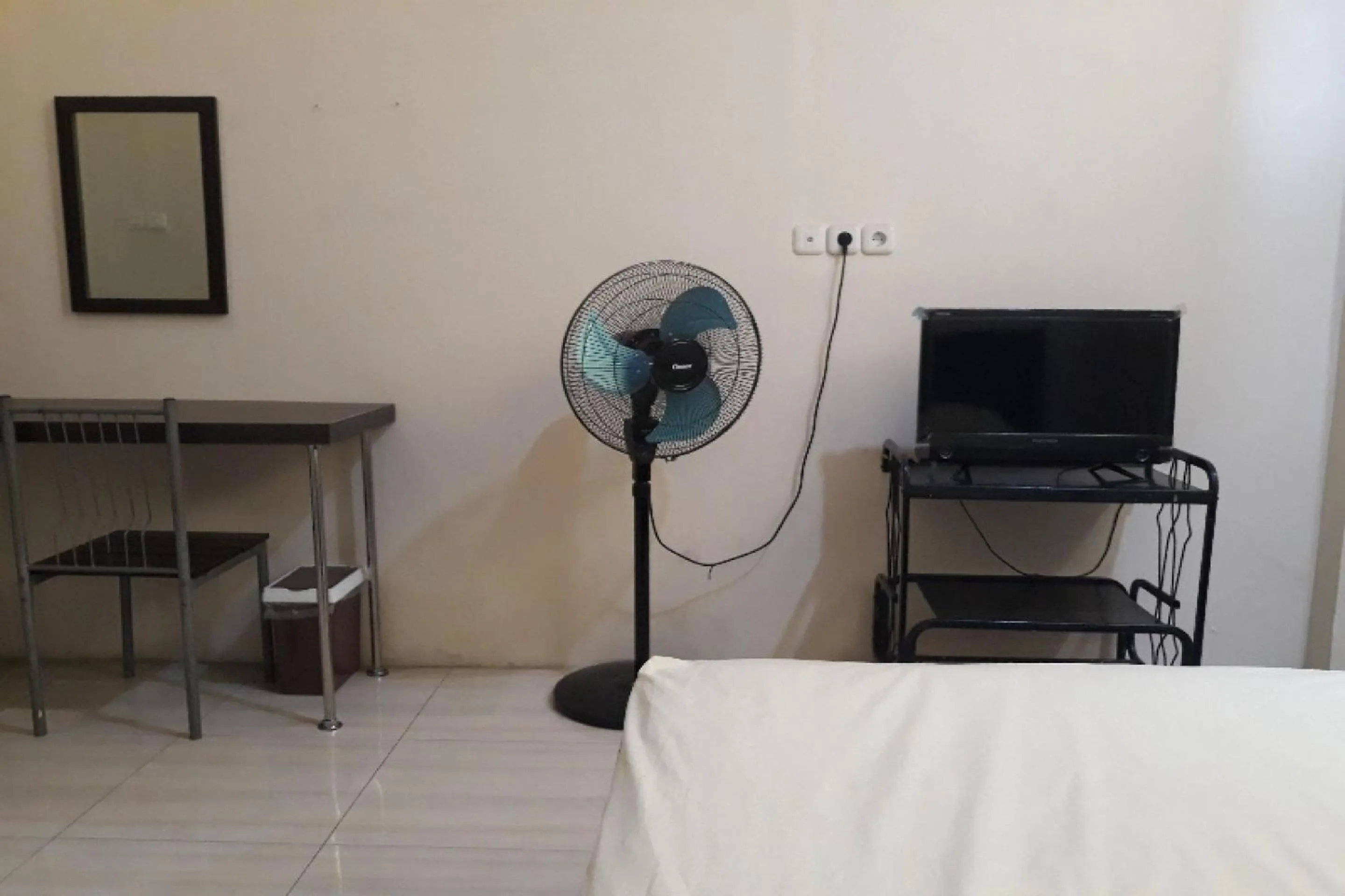 Bedroom, Bed in OYO 91162 Homestay Ansyariah Syariah