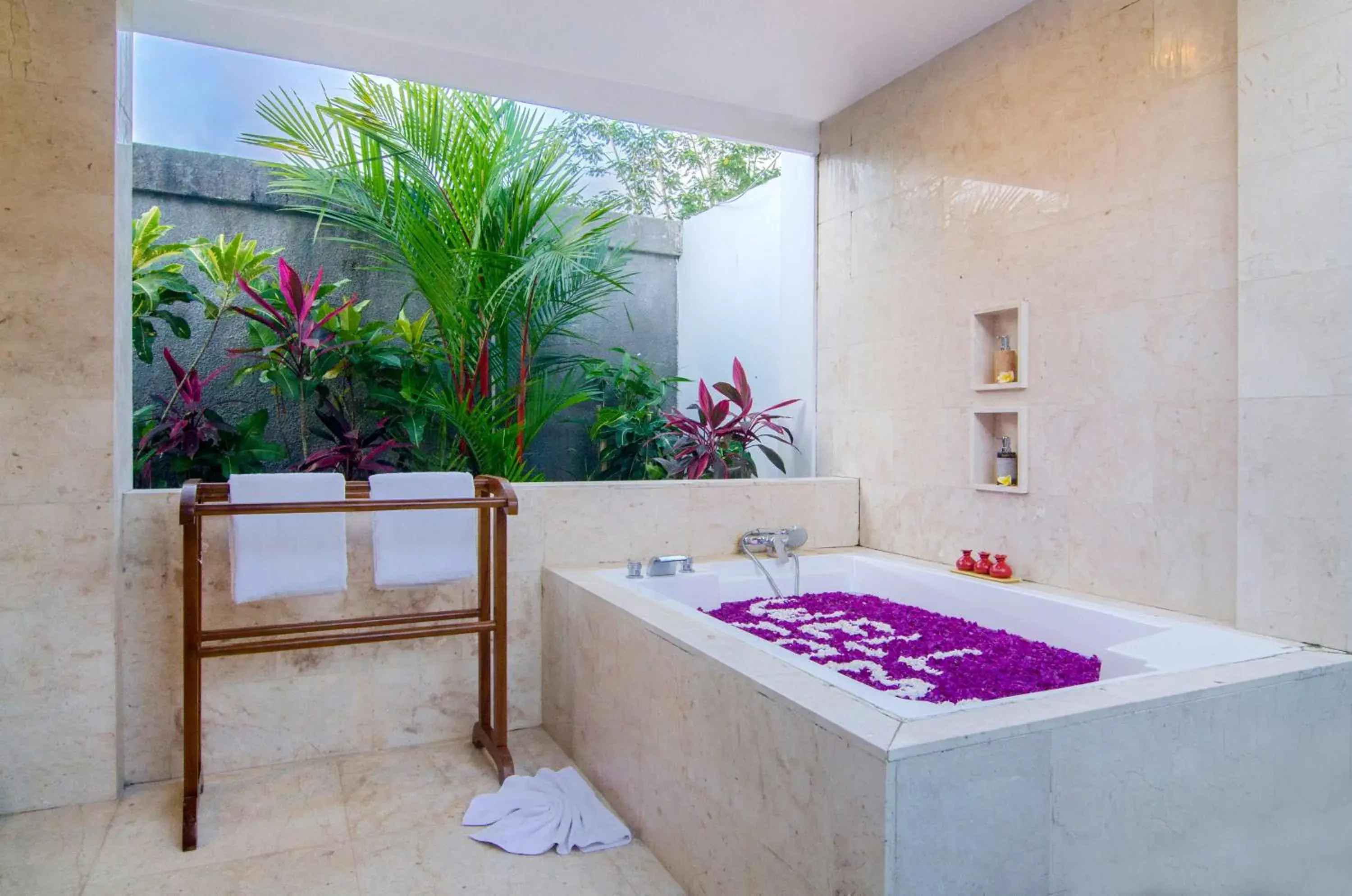 Property building in Danakha Villa Ubud Property building in Danakha Villa Ubud