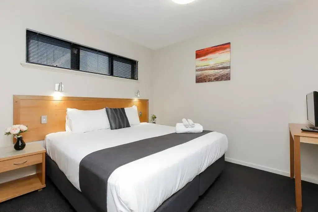 Beautiful 1-bedroom apartment close to the River Beautiful 1-bedroom apartment close to the River