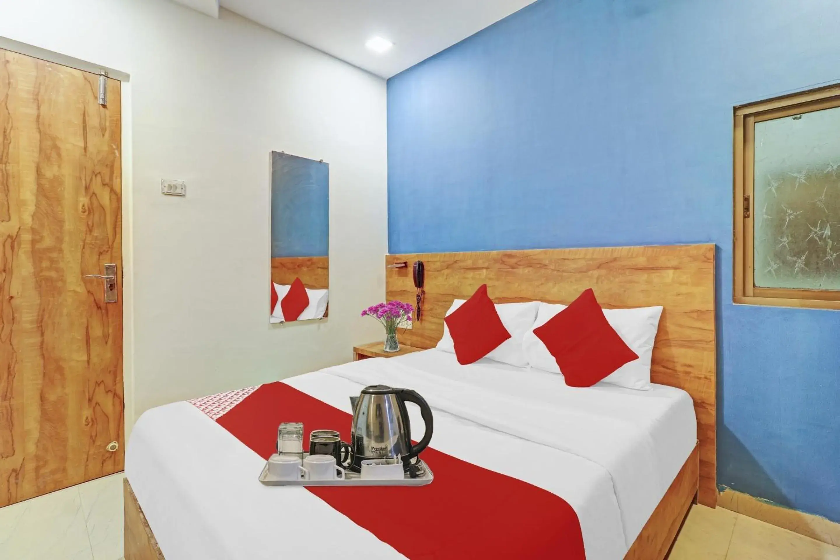 Bedroom, Bed in HotelO THE MUMBAI INN Bedroom, Bed in HotelO THE MUMBAI INN