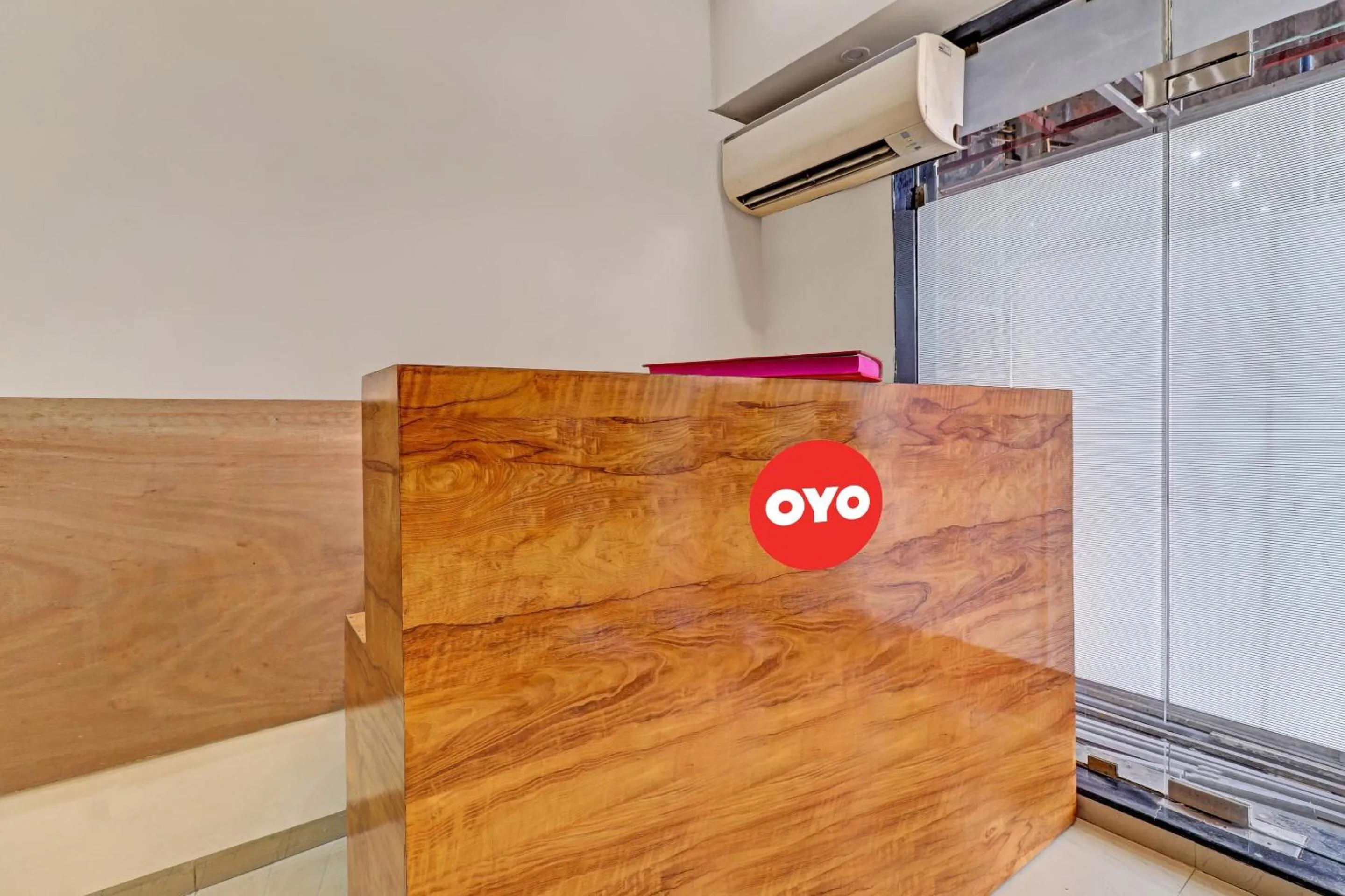 Lobby or reception in HOTELO THE MUMBAI INN