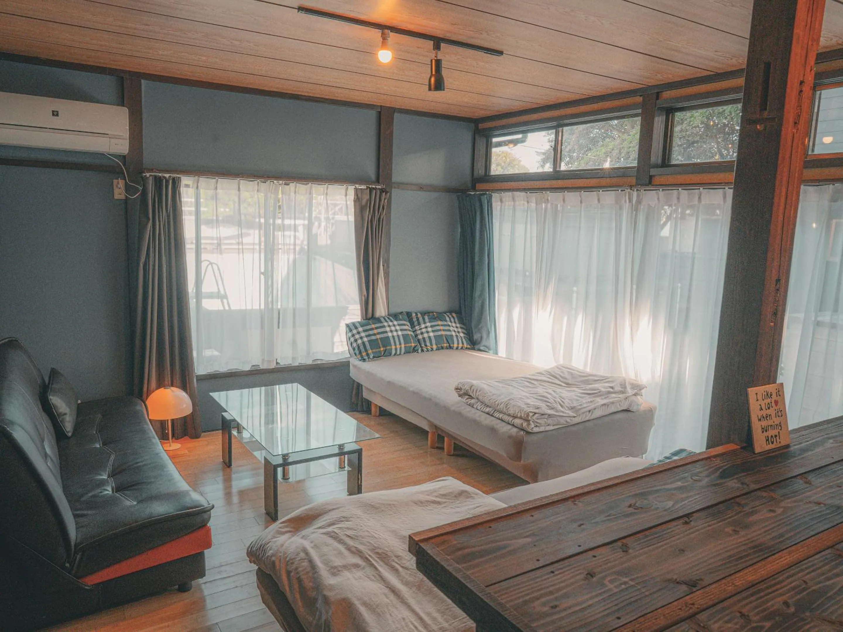 Photo of the whole room, Bed in Drive in Ichinomiya motel