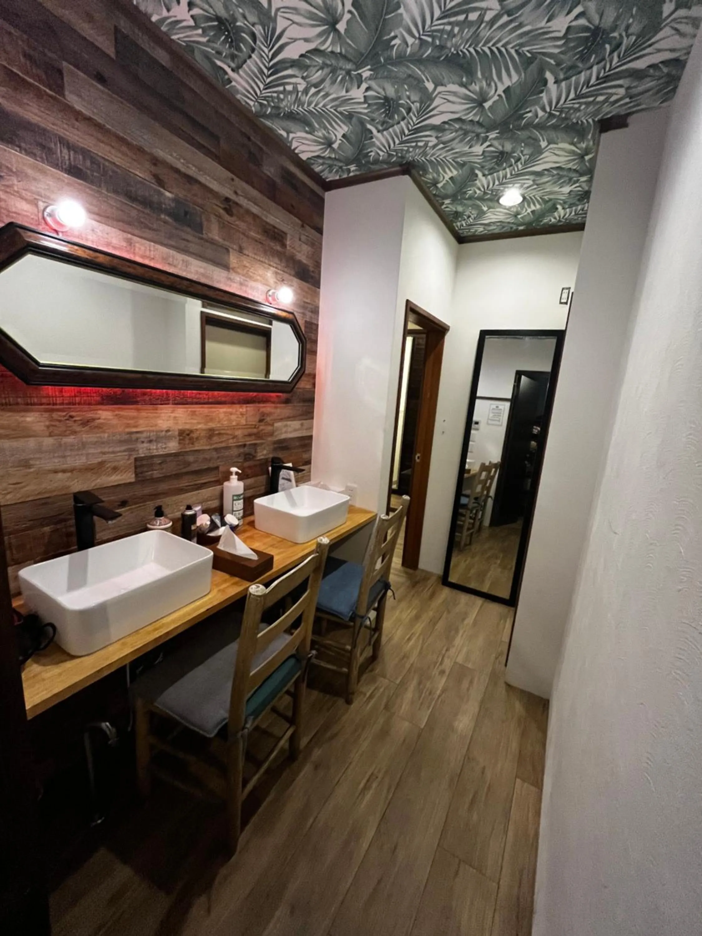 Bathroom in Drive in Ichinomiya motel