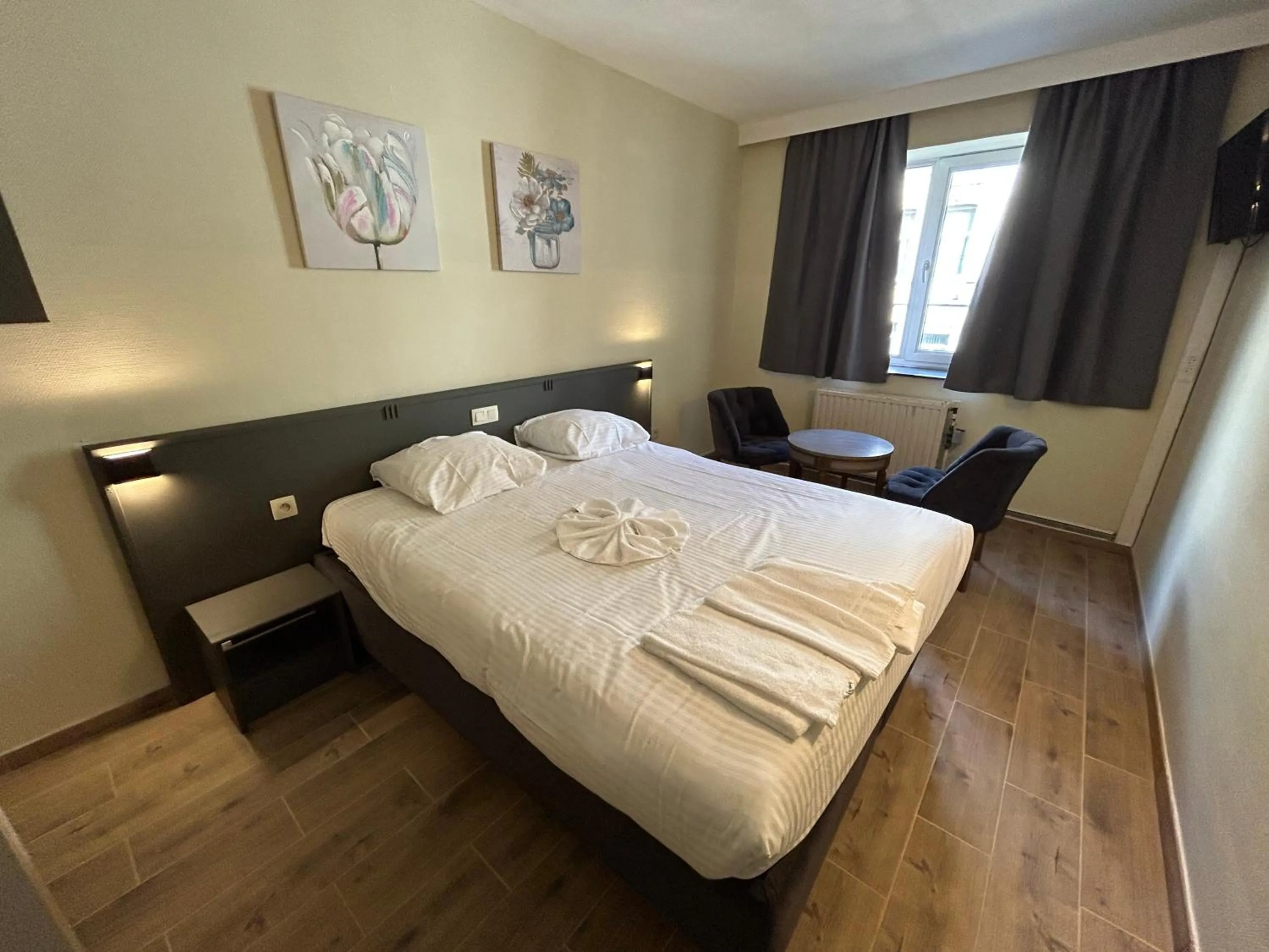 Standard Double Room in Hotel Bentley