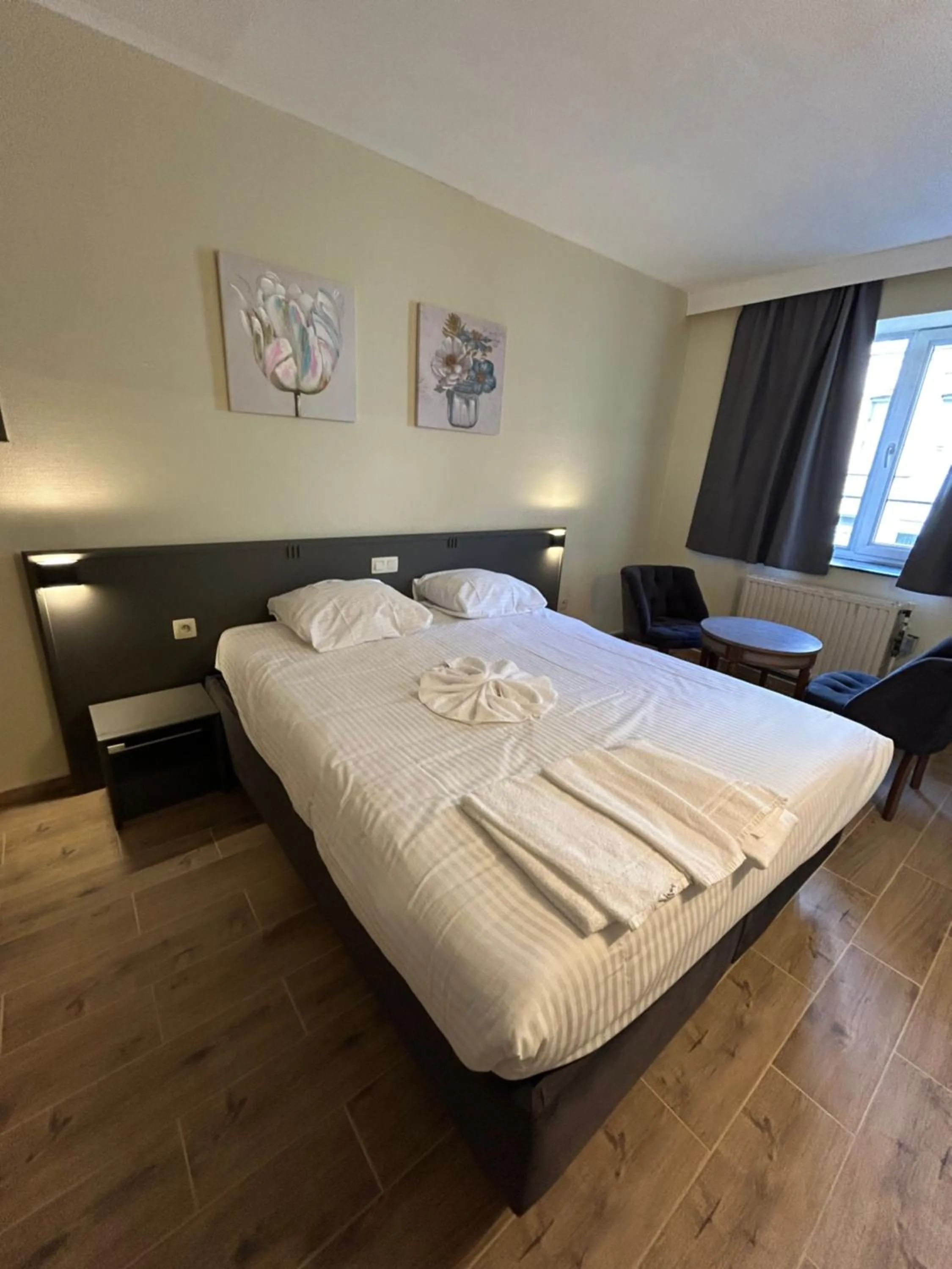 Standard Double Room in Hotel Bentley