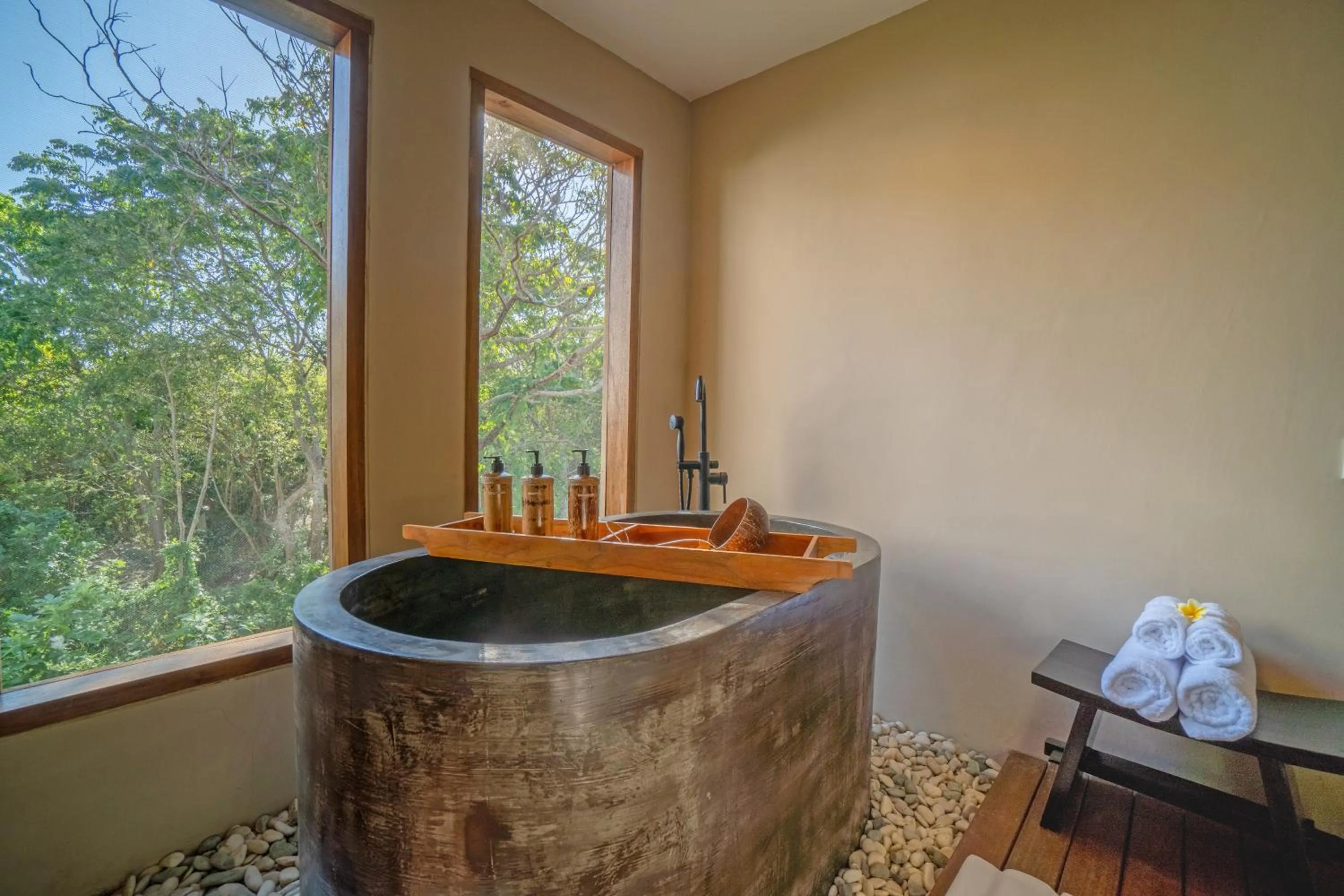 Hot Tub in IKIGAI Uluwatu Beach