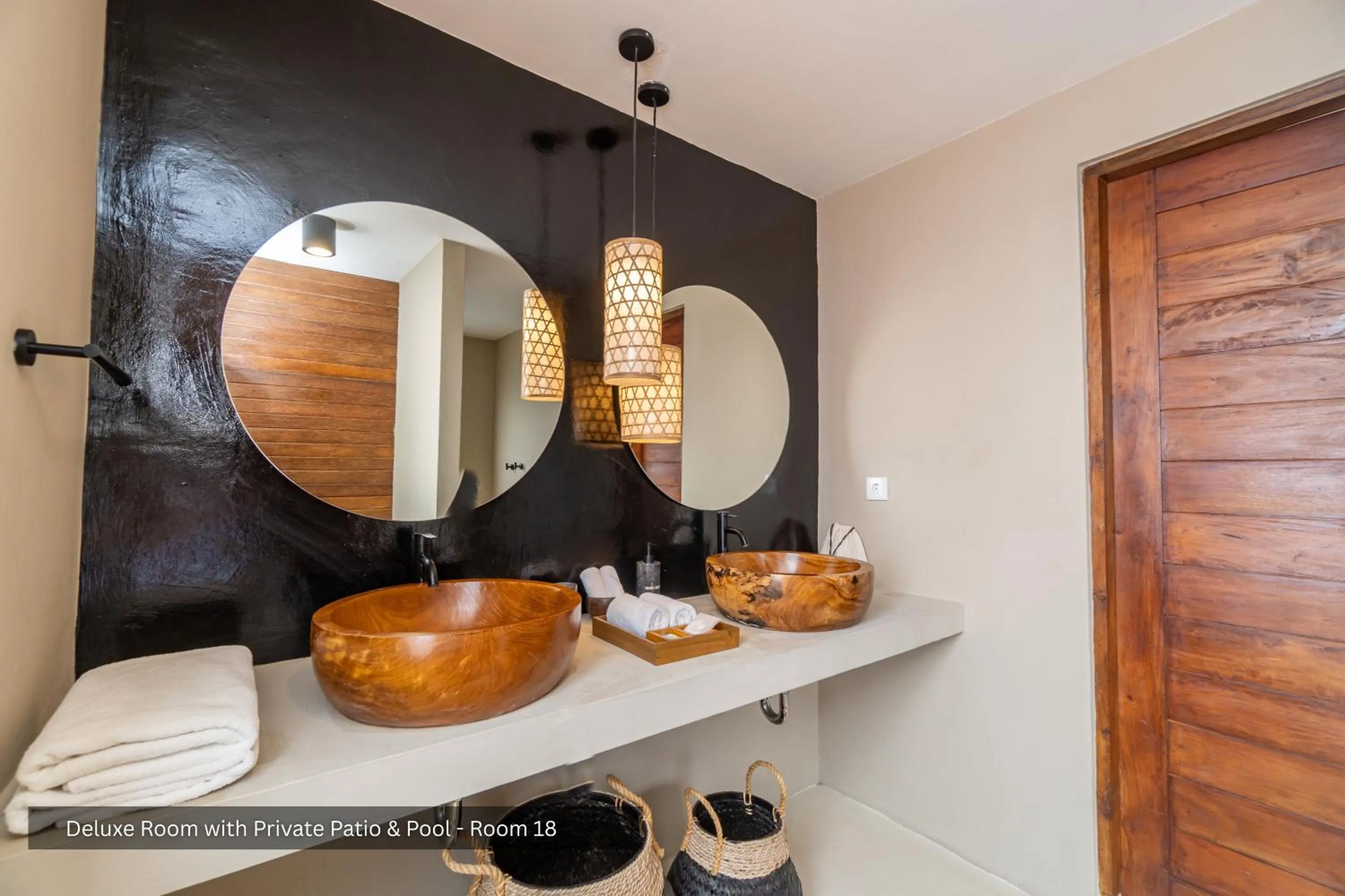 Shower in IKIGAI Uluwatu Beach