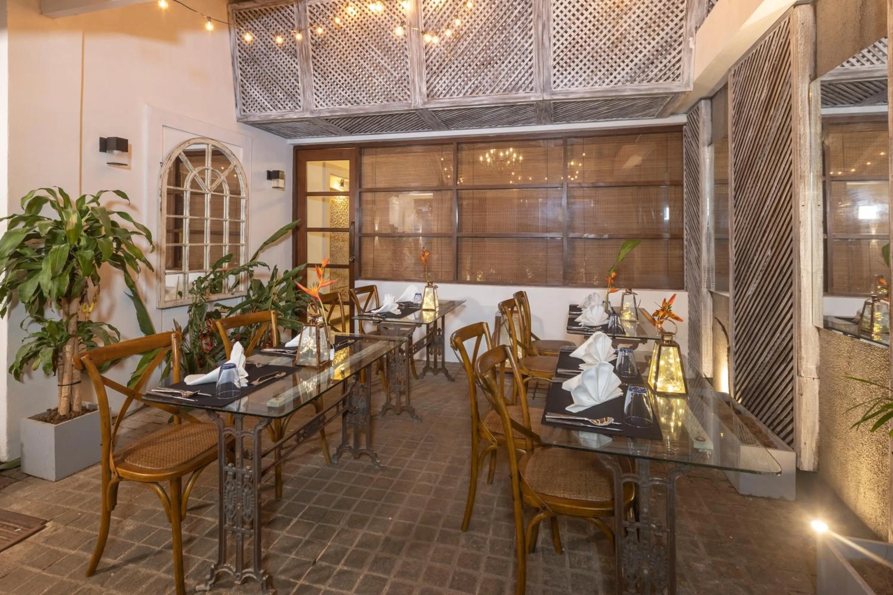 Restaurant/places to eat in Heritage Boutique by Seven Angels