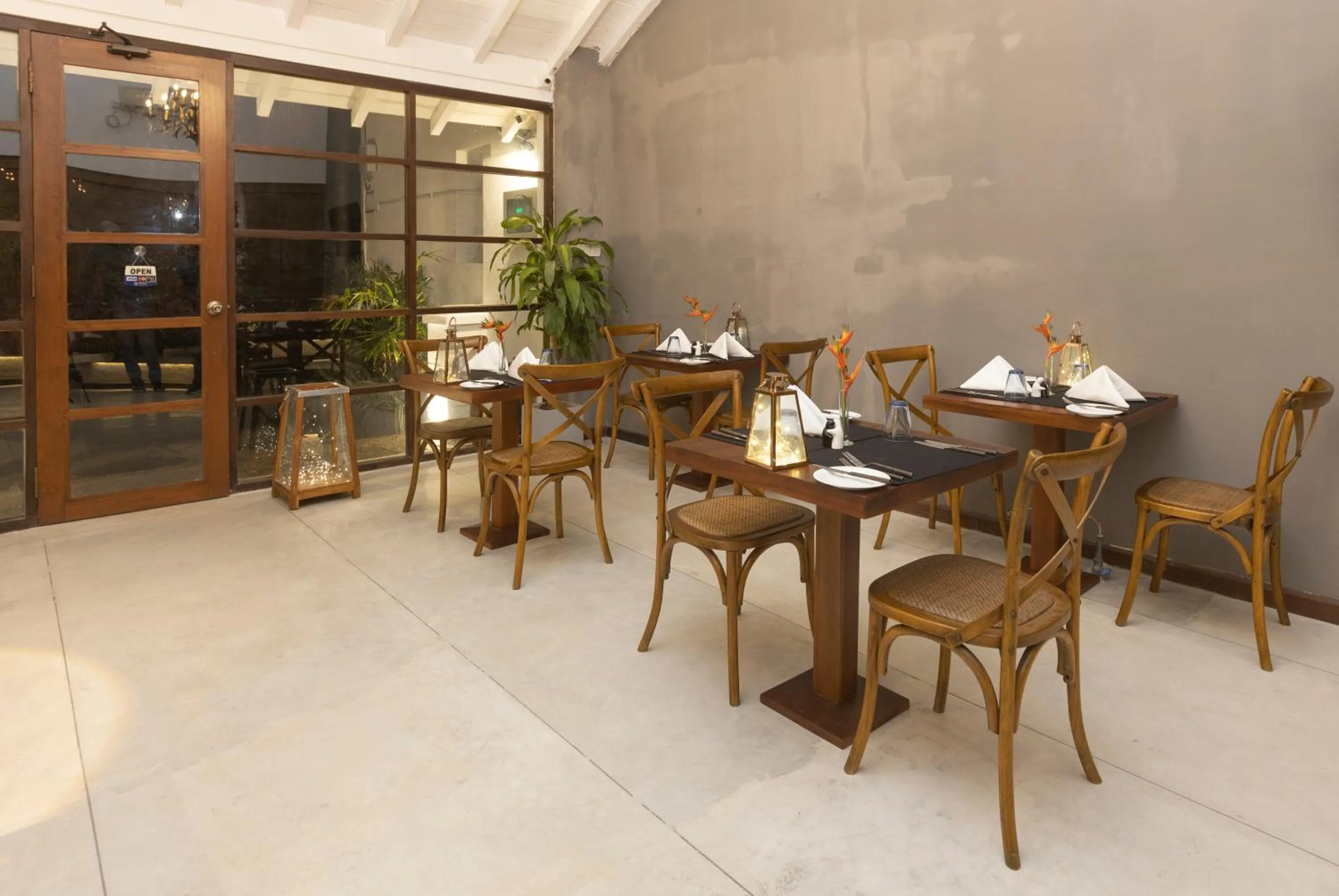 Restaurant/places to eat in Heritage Boutique by Seven Angels