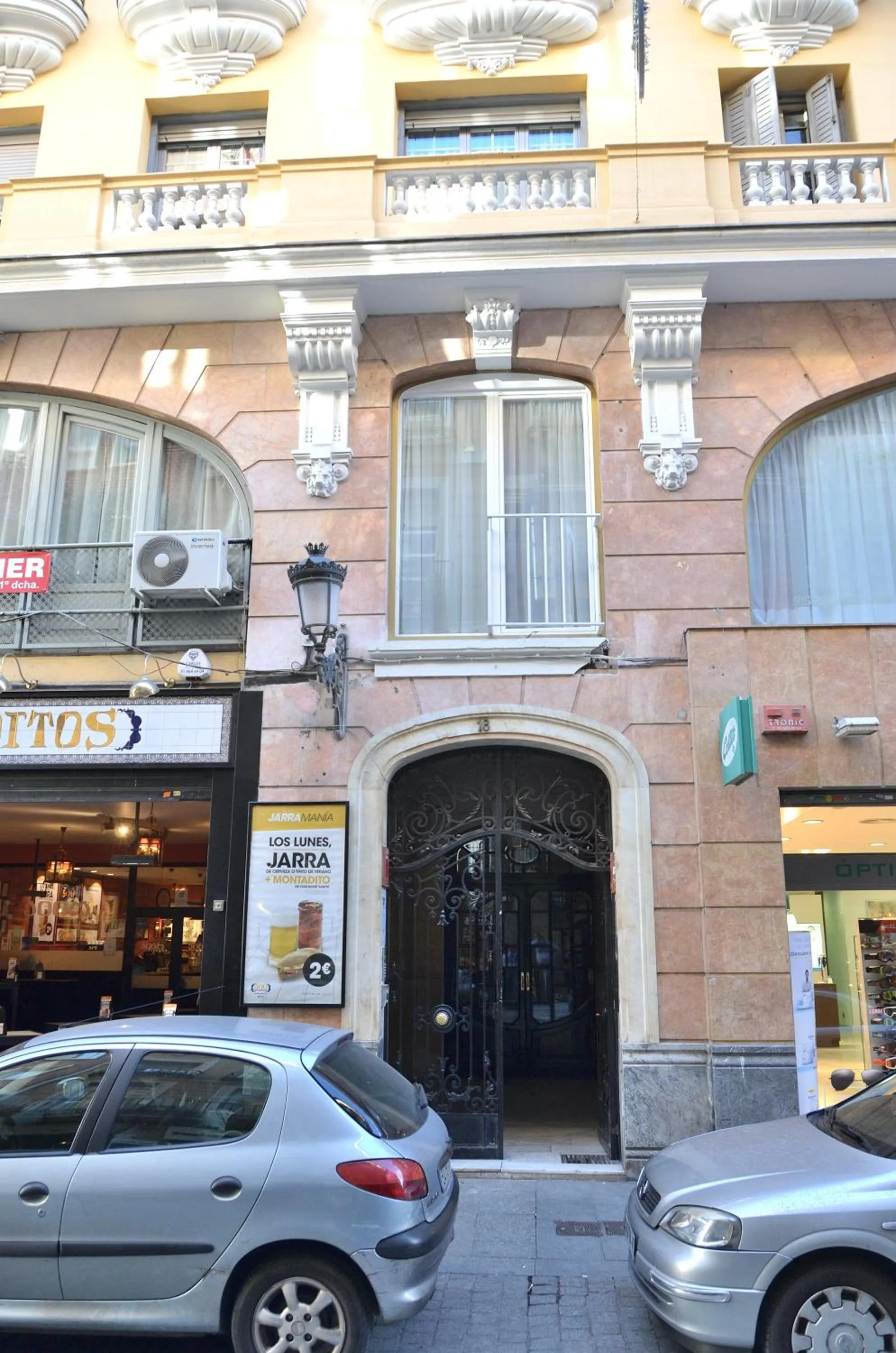 On site in Hostal Alexis Madrid