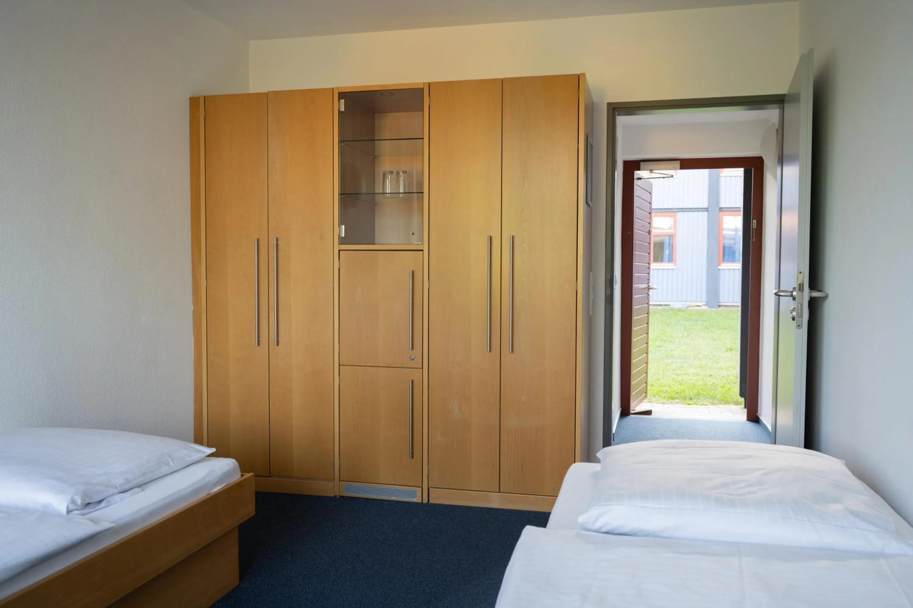 Photo of the whole room, Bed in Hermann Neuberger Sportschule