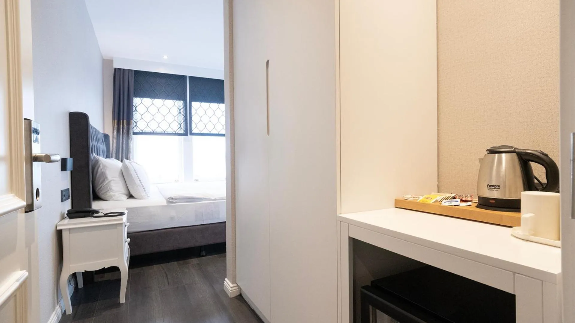 Photo of the whole room, Bed in Loop Hotel Bosphorus İstanbul