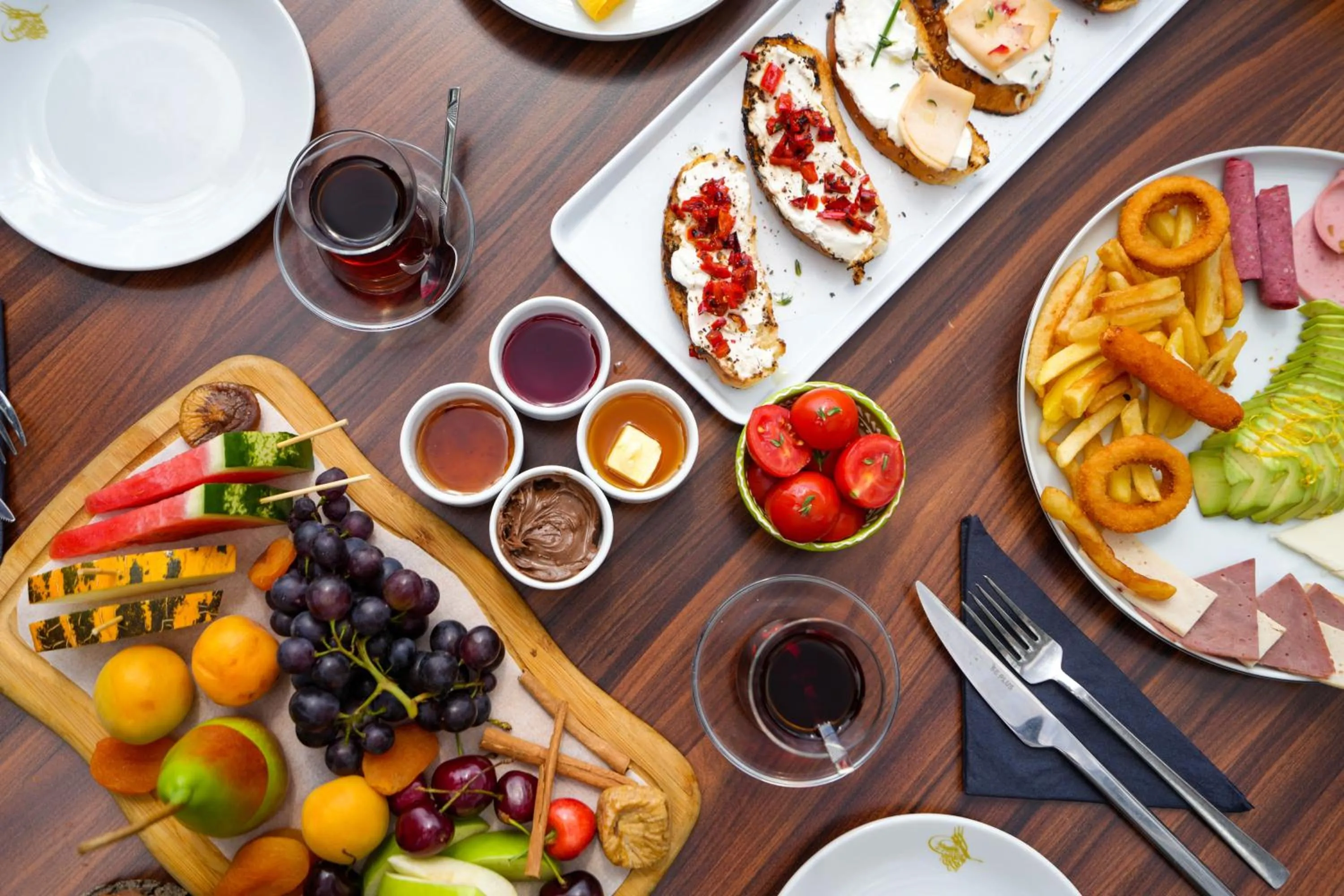 Continental breakfast in Loop Hotel Bosphorus İstanbul