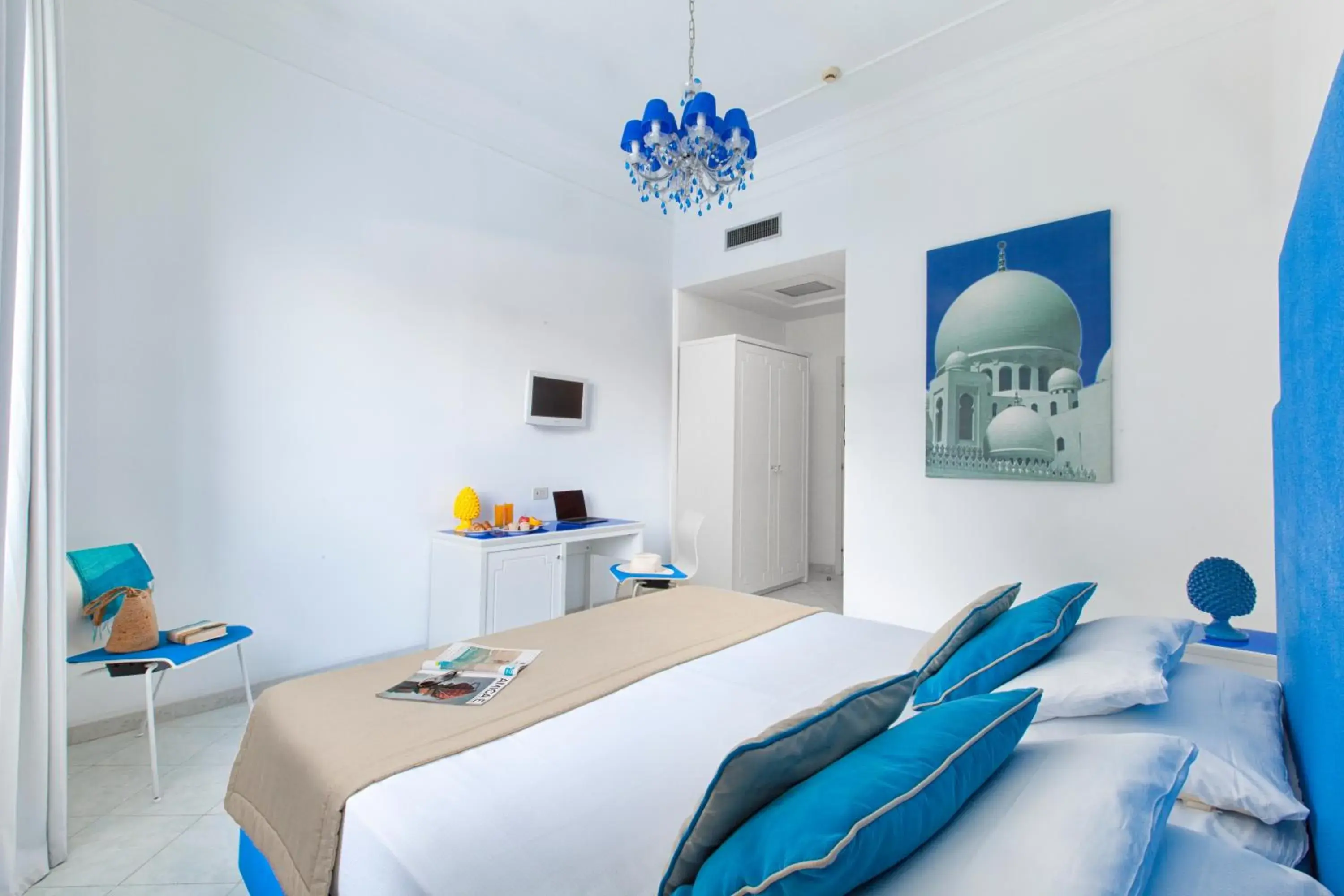 Bedroom, Bed in Hotel Admiral Bedroom, Bed in Hotel Admiral