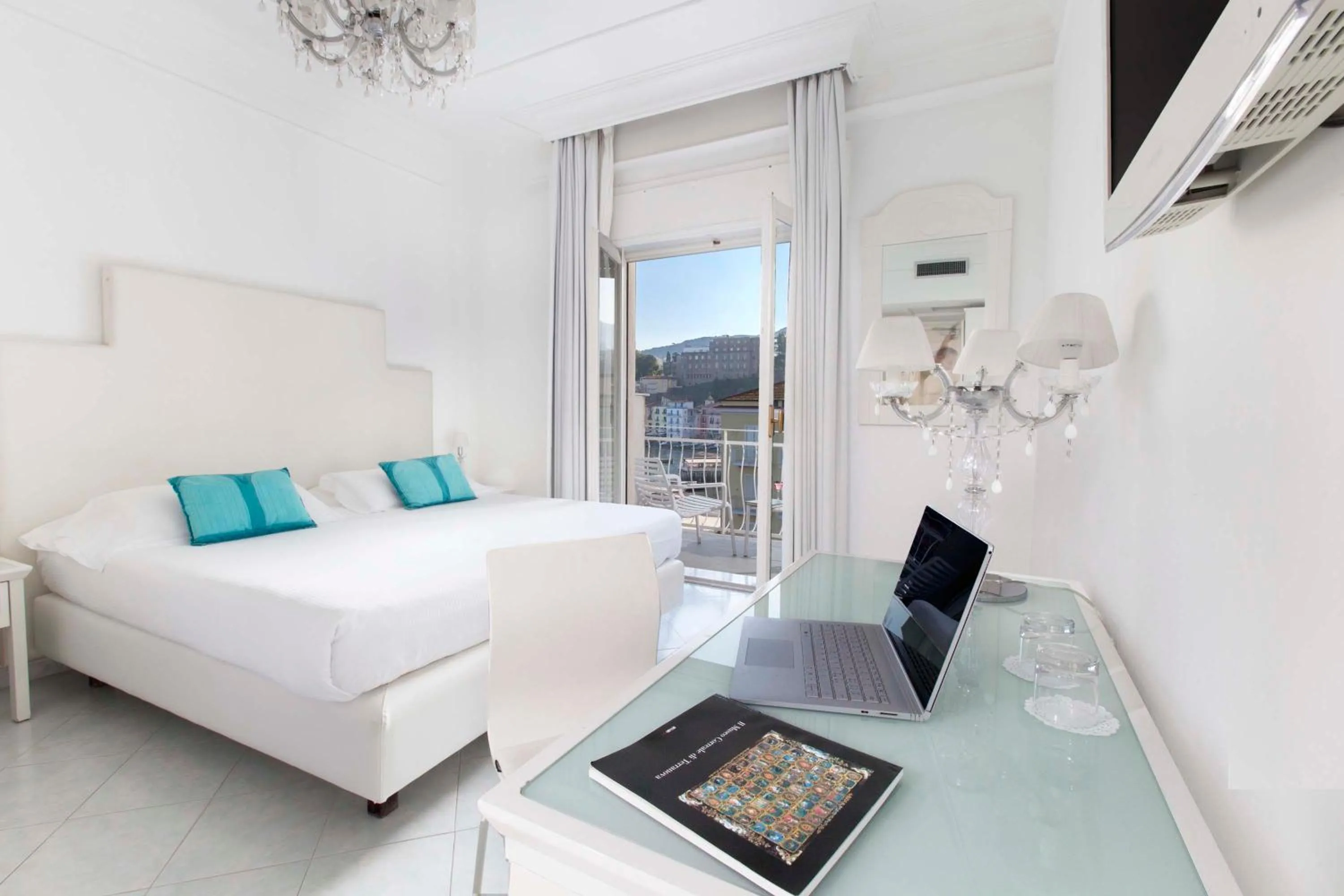 Bed in Hotel Admiral