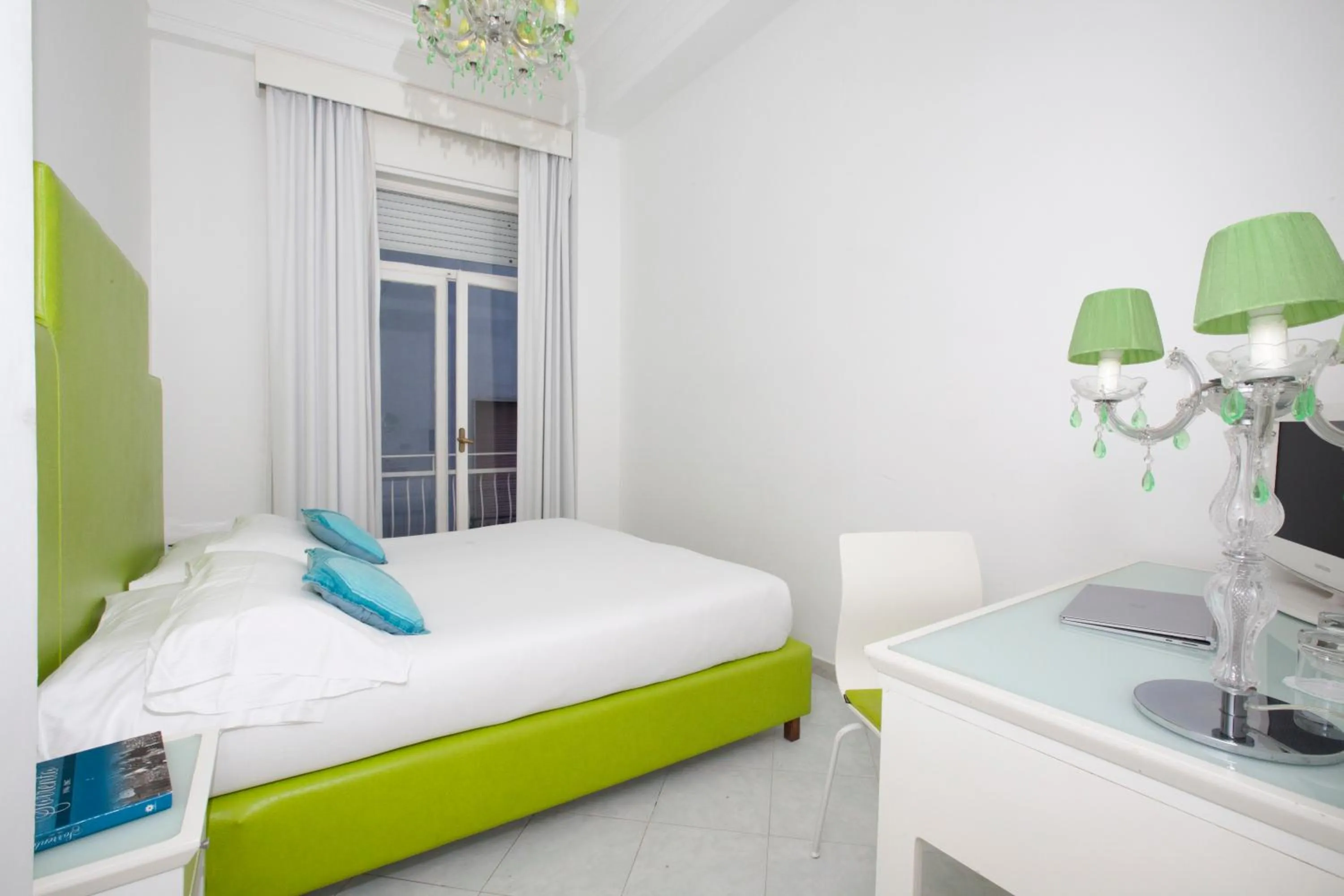 Bedroom in Hotel Admiral