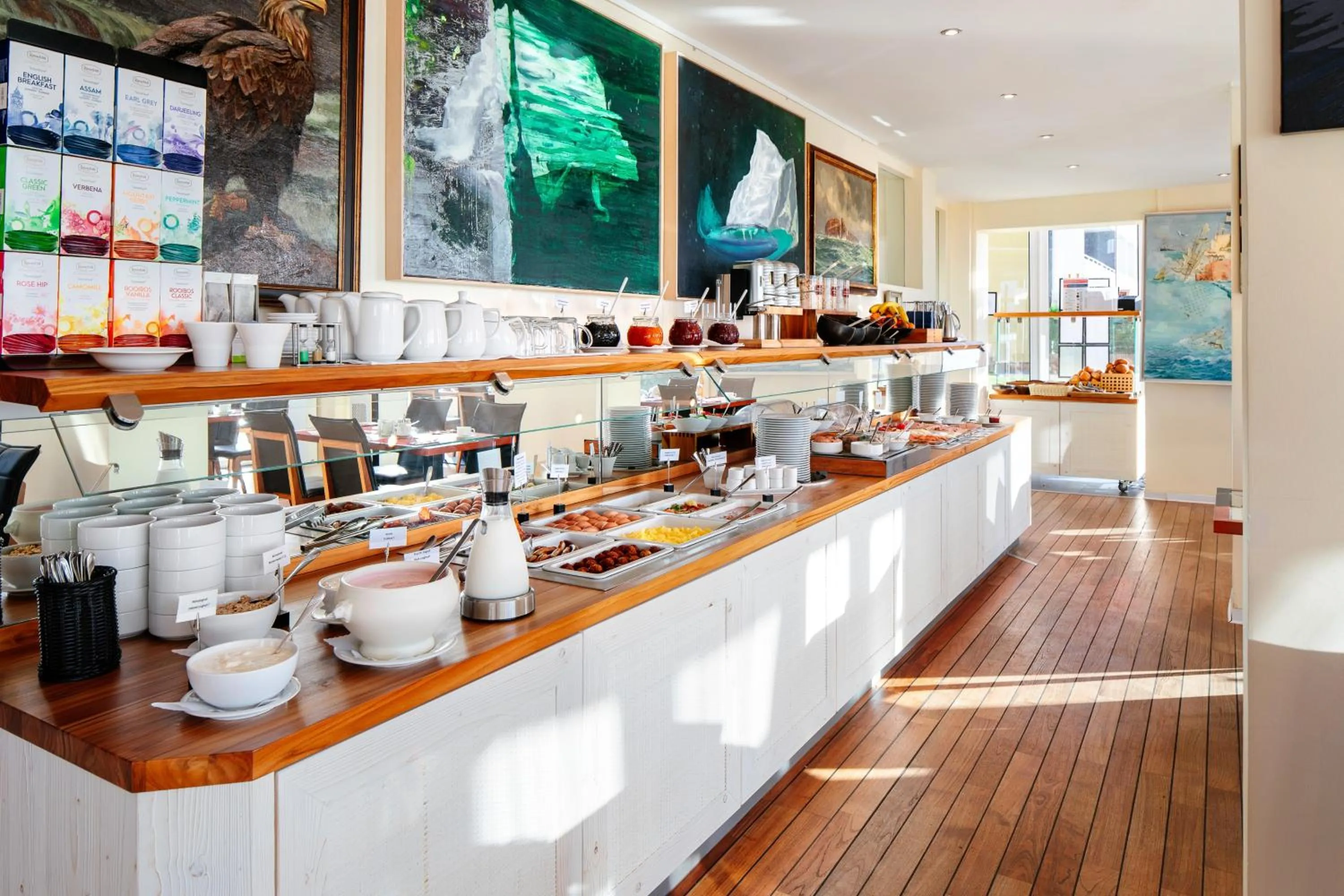 Buffet breakfast in Insulaner Dependance