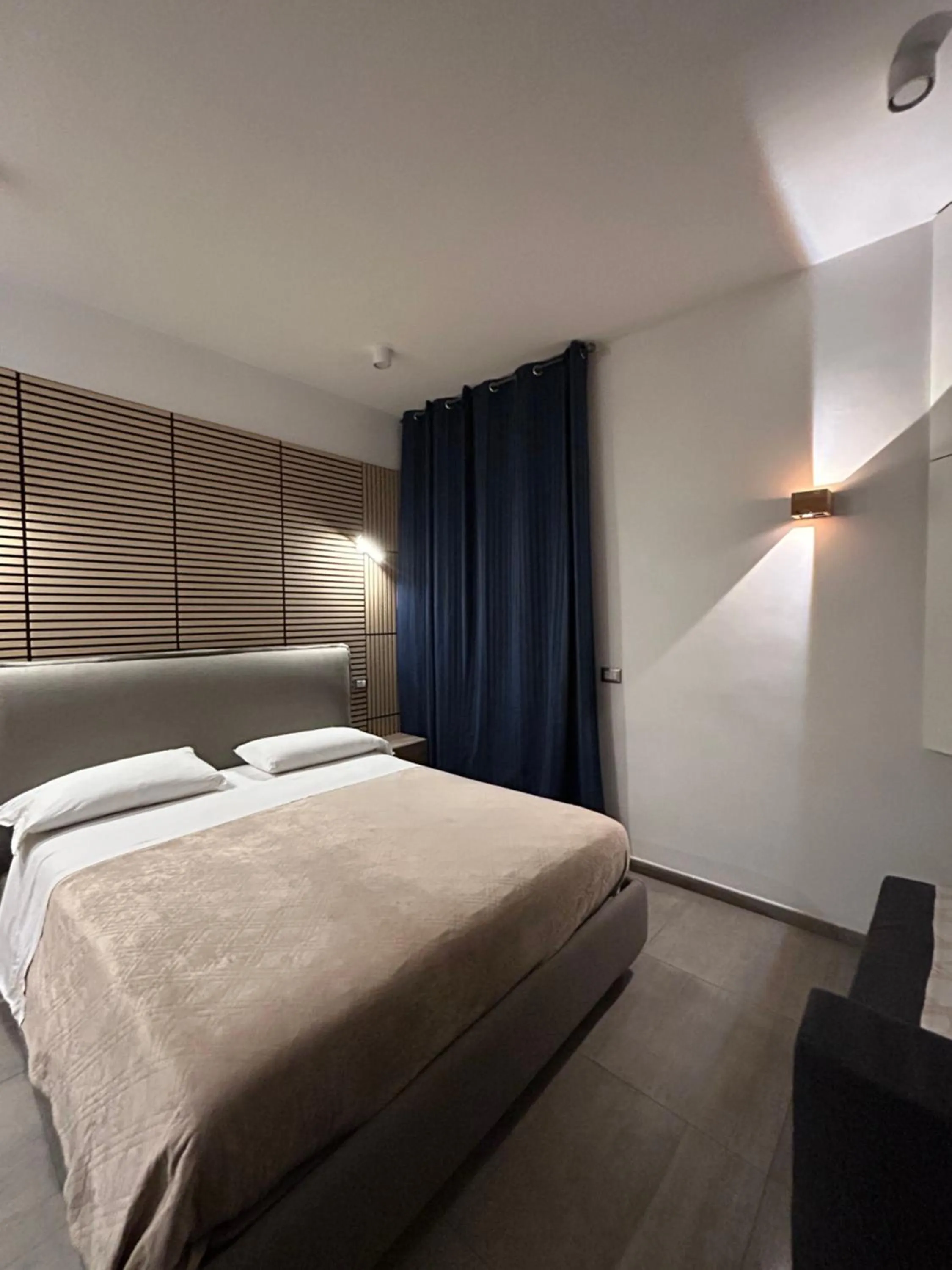 Bed in International Naples