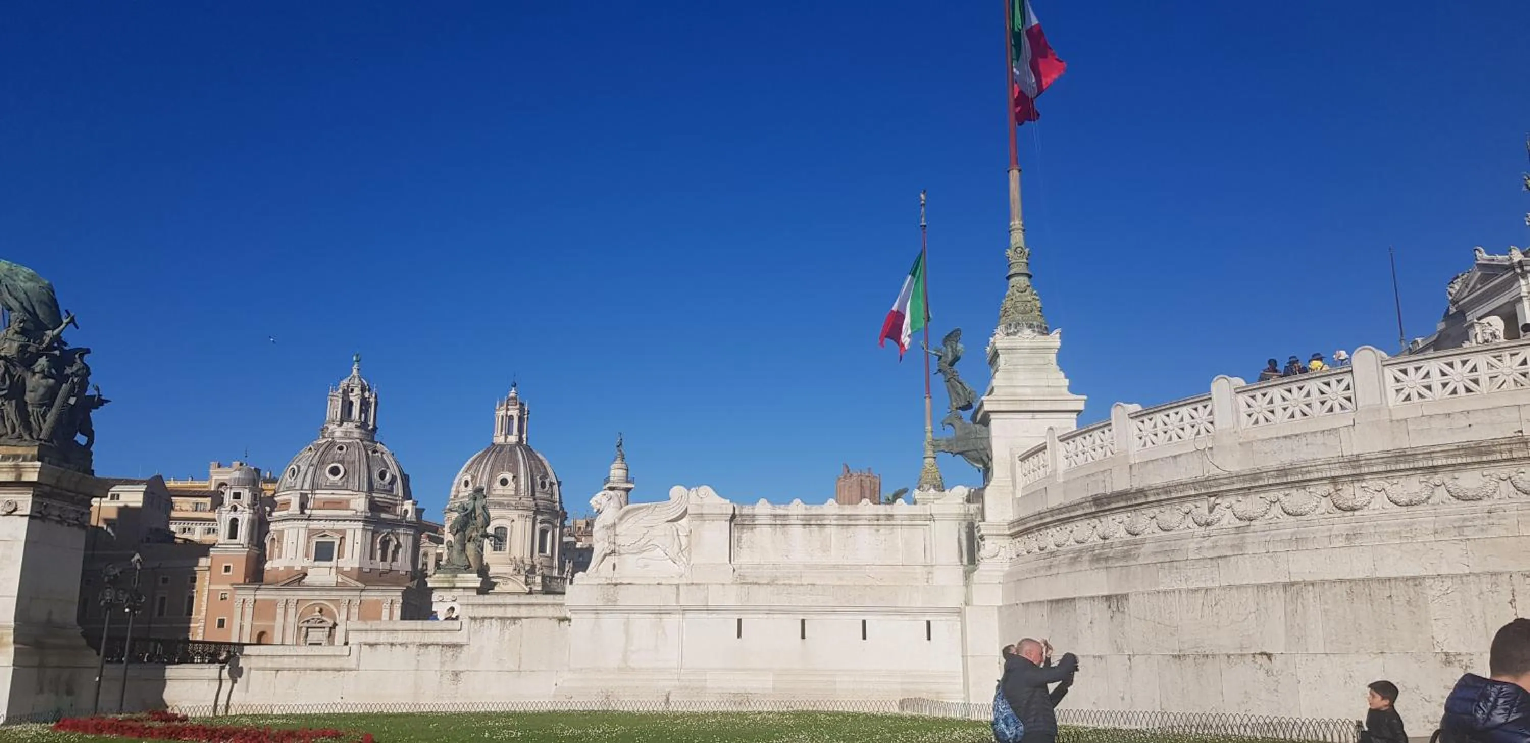 Nearby landmark in Mia Suites