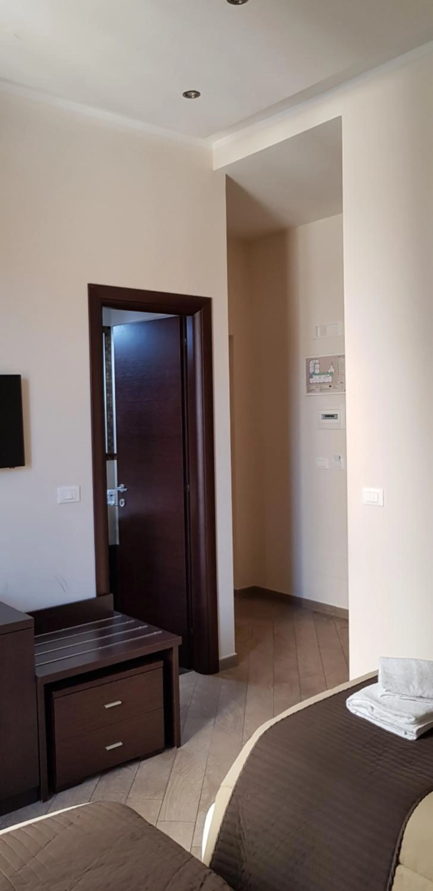 Bedroom, Bed in Mia Suites