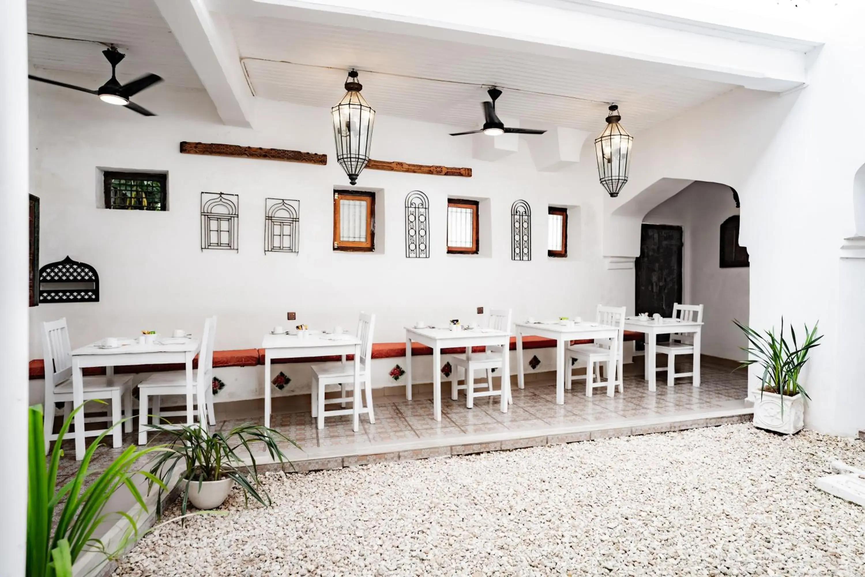 Restaurant/places to eat in Zanzi House Restaurant/places to eat in Zanzi House