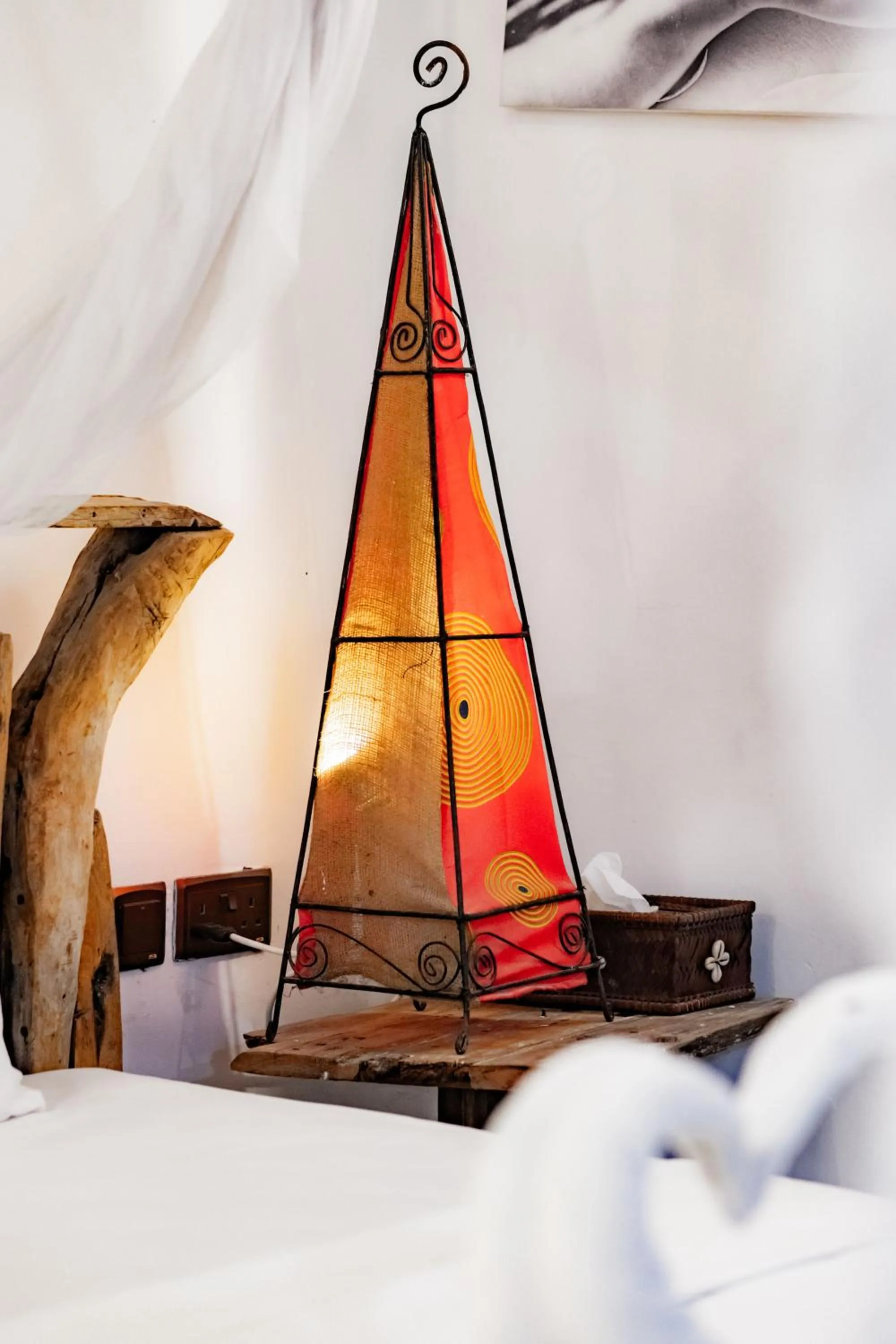 Decorative detail, Bed in Zanzi House