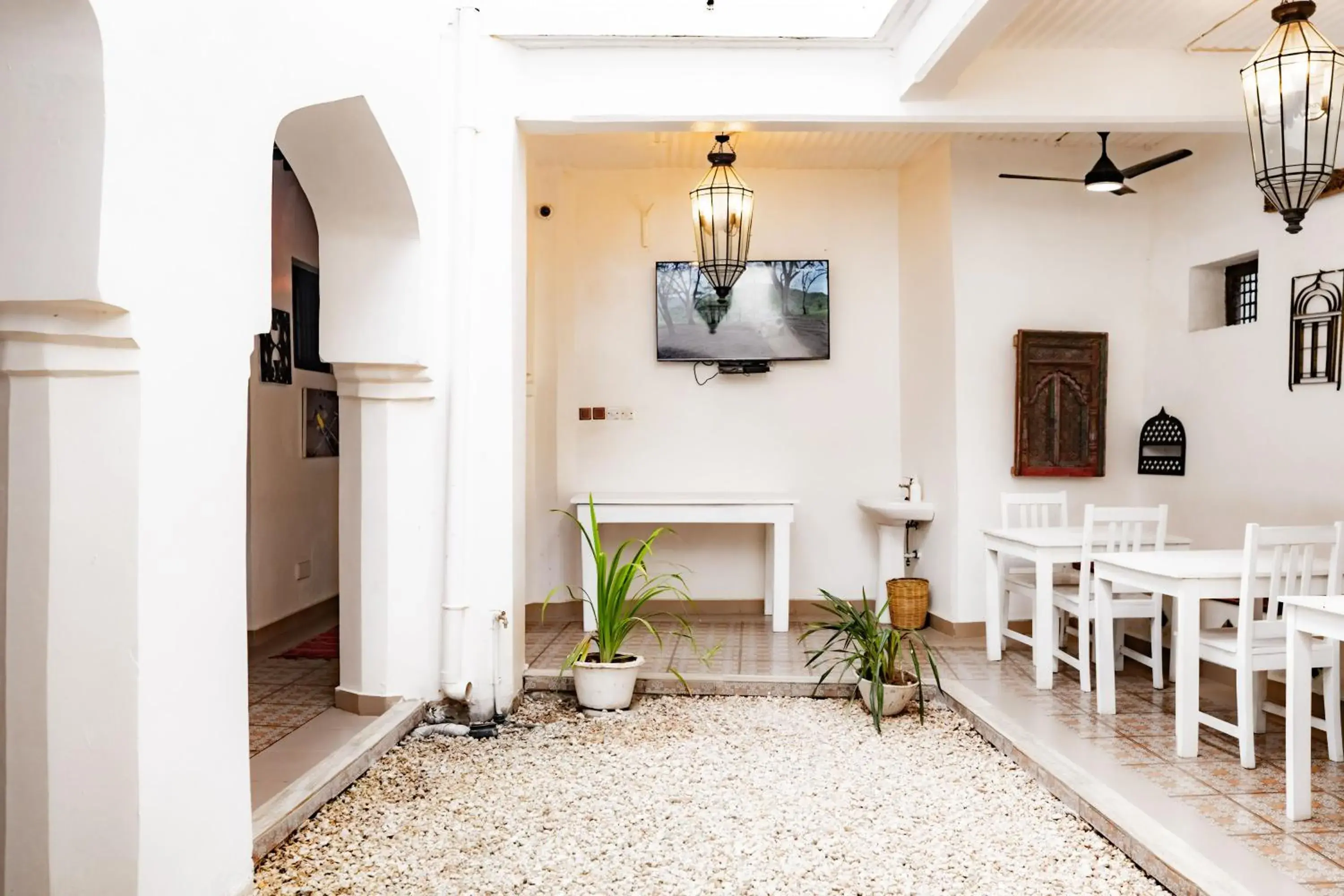 Restaurant/places to eat in Zanzi House Restaurant/places to eat in Zanzi House