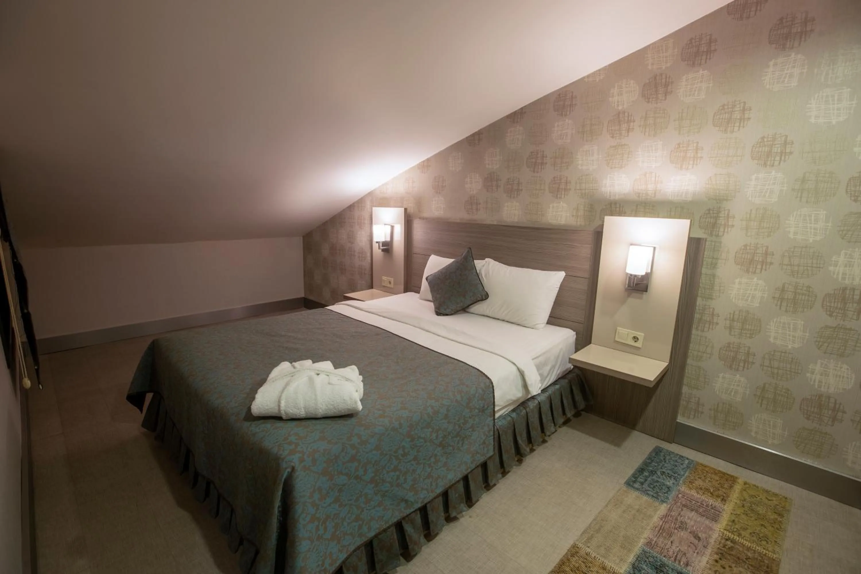 Bedroom, Bed in Sen Otel