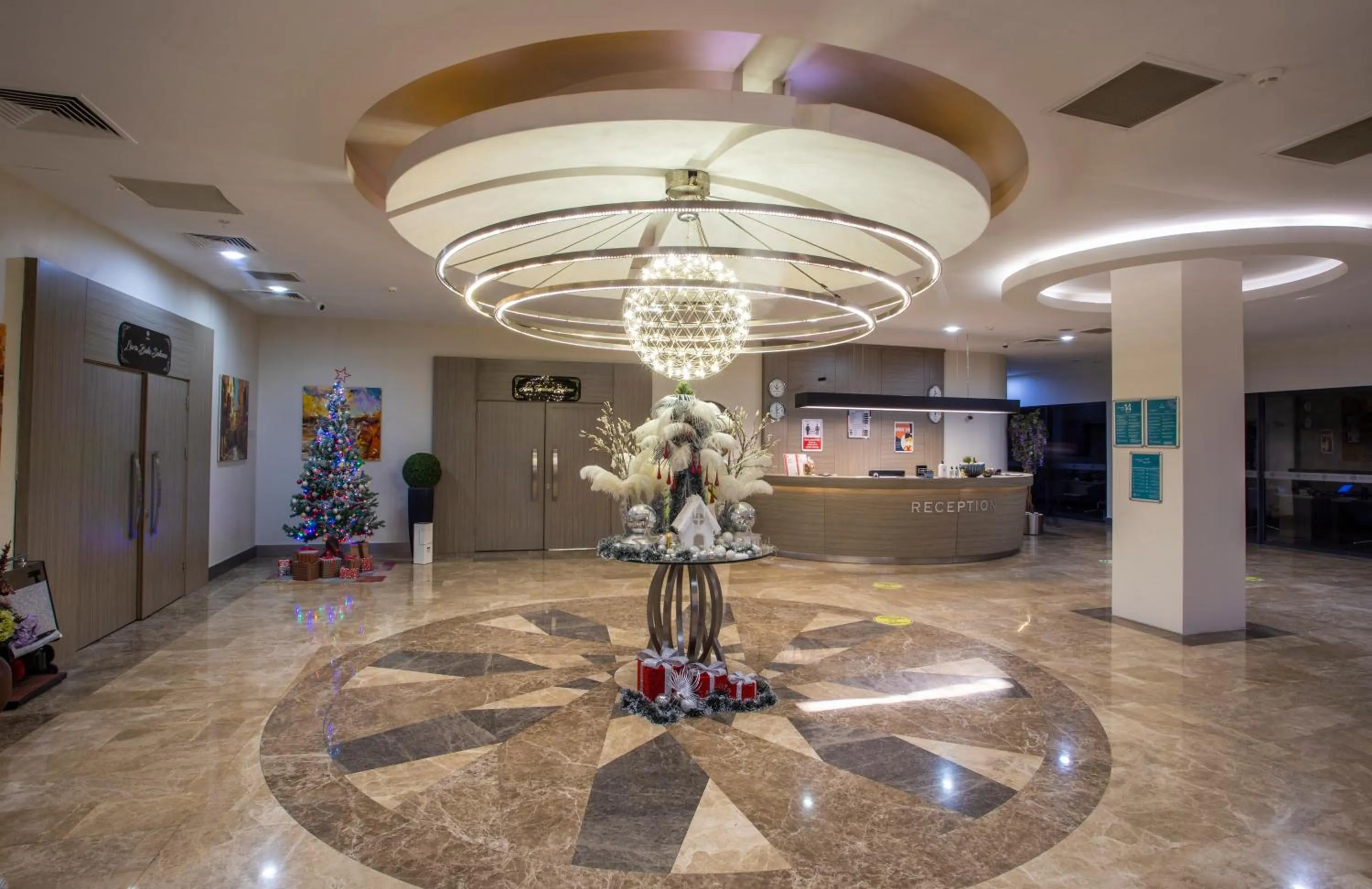 Lobby or reception in Sen Otel