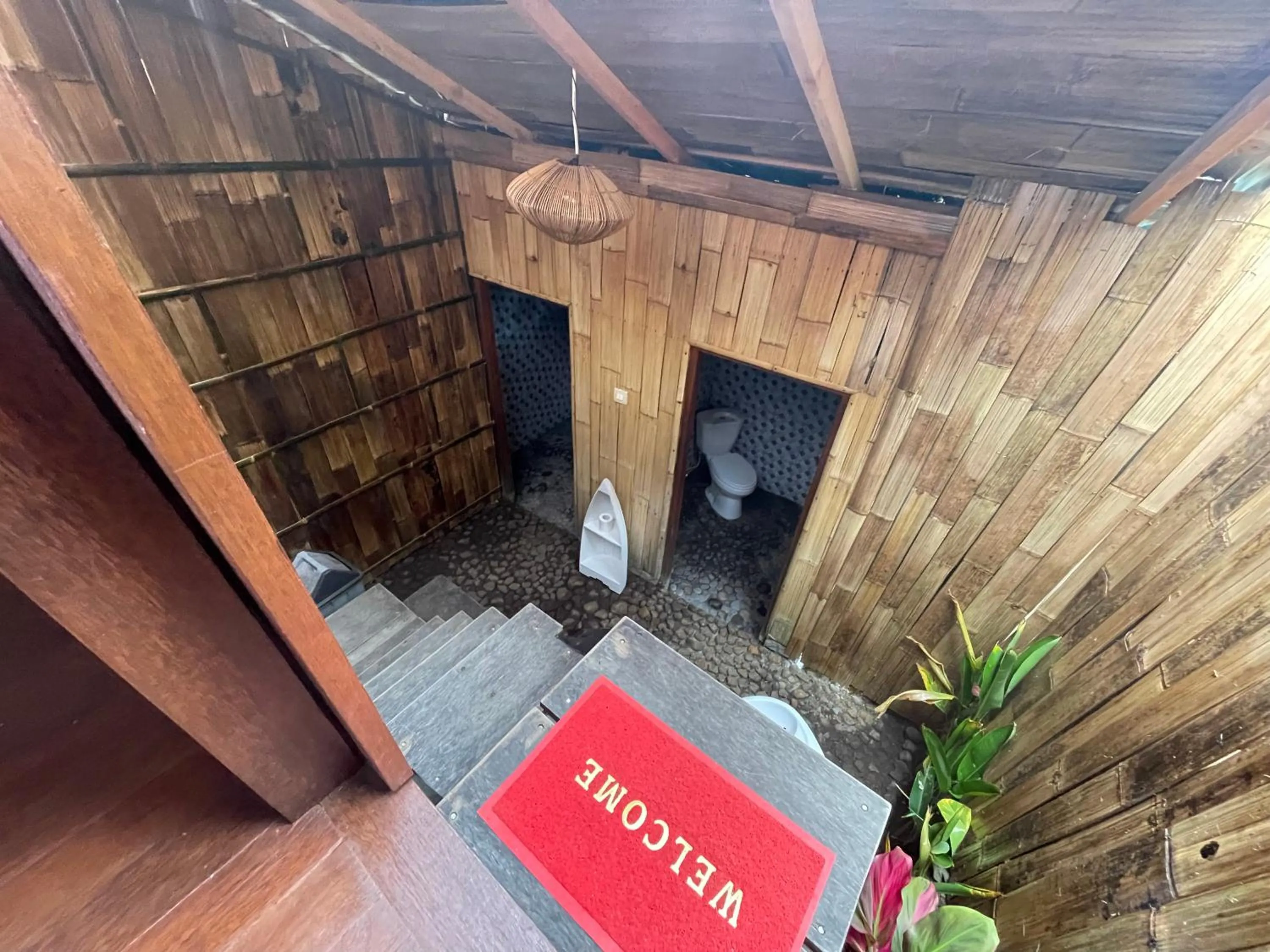 Bathroom in Taman Asta Gangga by ecommerceloka