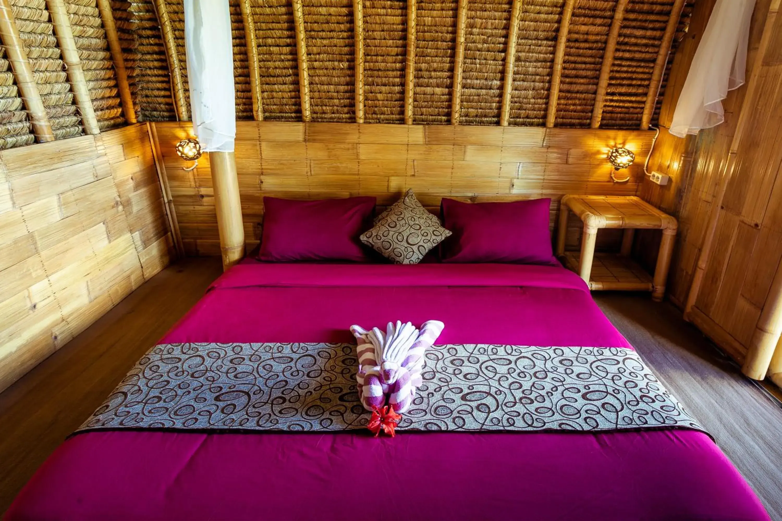 Bed in Taman Asta Gangga by ecommerceloka Bed in Taman Asta Gangga by ecommerceloka