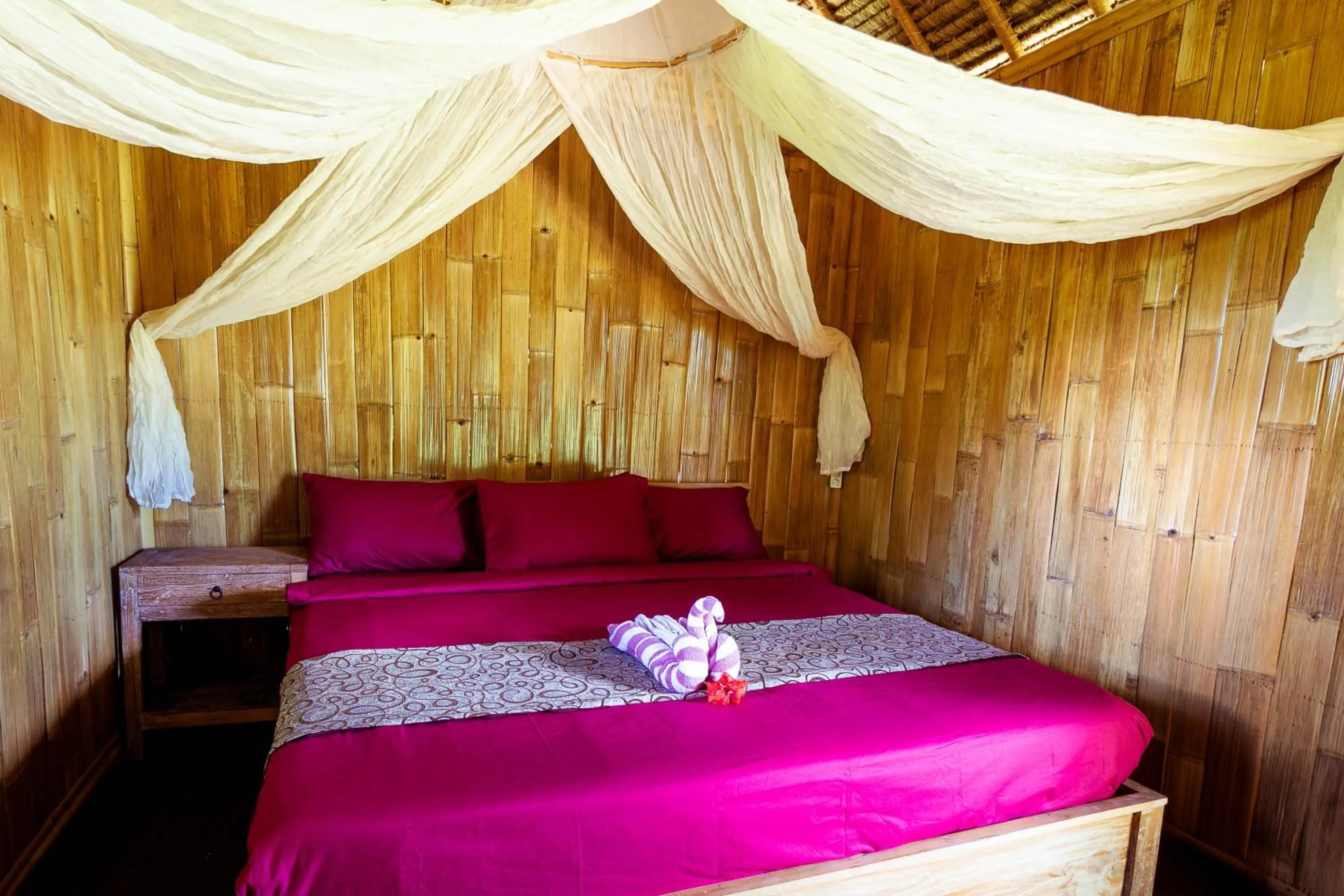 Bedroom, Bed in Taman Asta Gangga by ecommerceloka