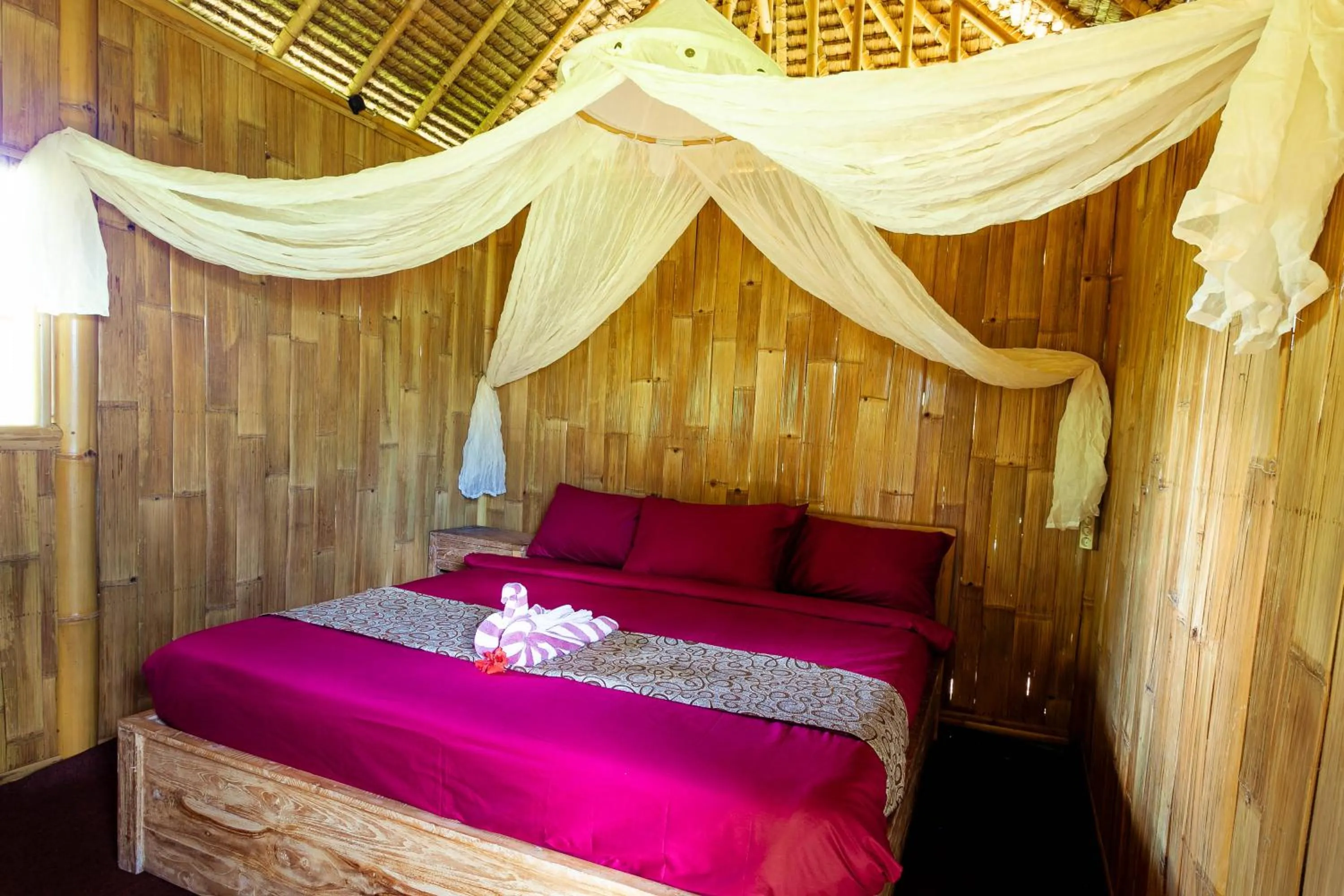 Bedroom, Bed in Taman Asta Gangga by ecommerceloka