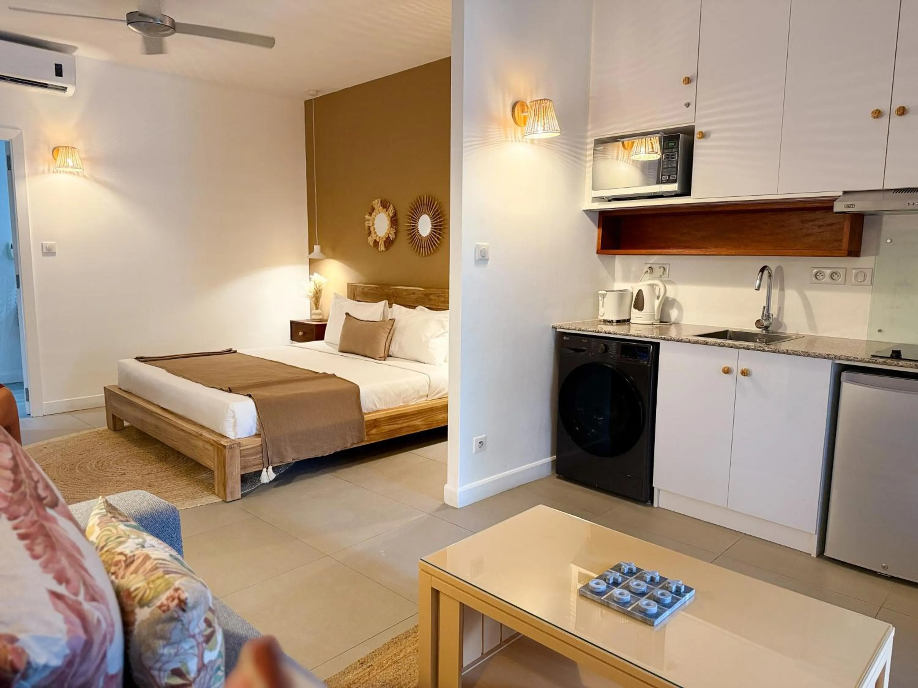 Bedroom, Bed in Be Cosy by LOV Mauritius