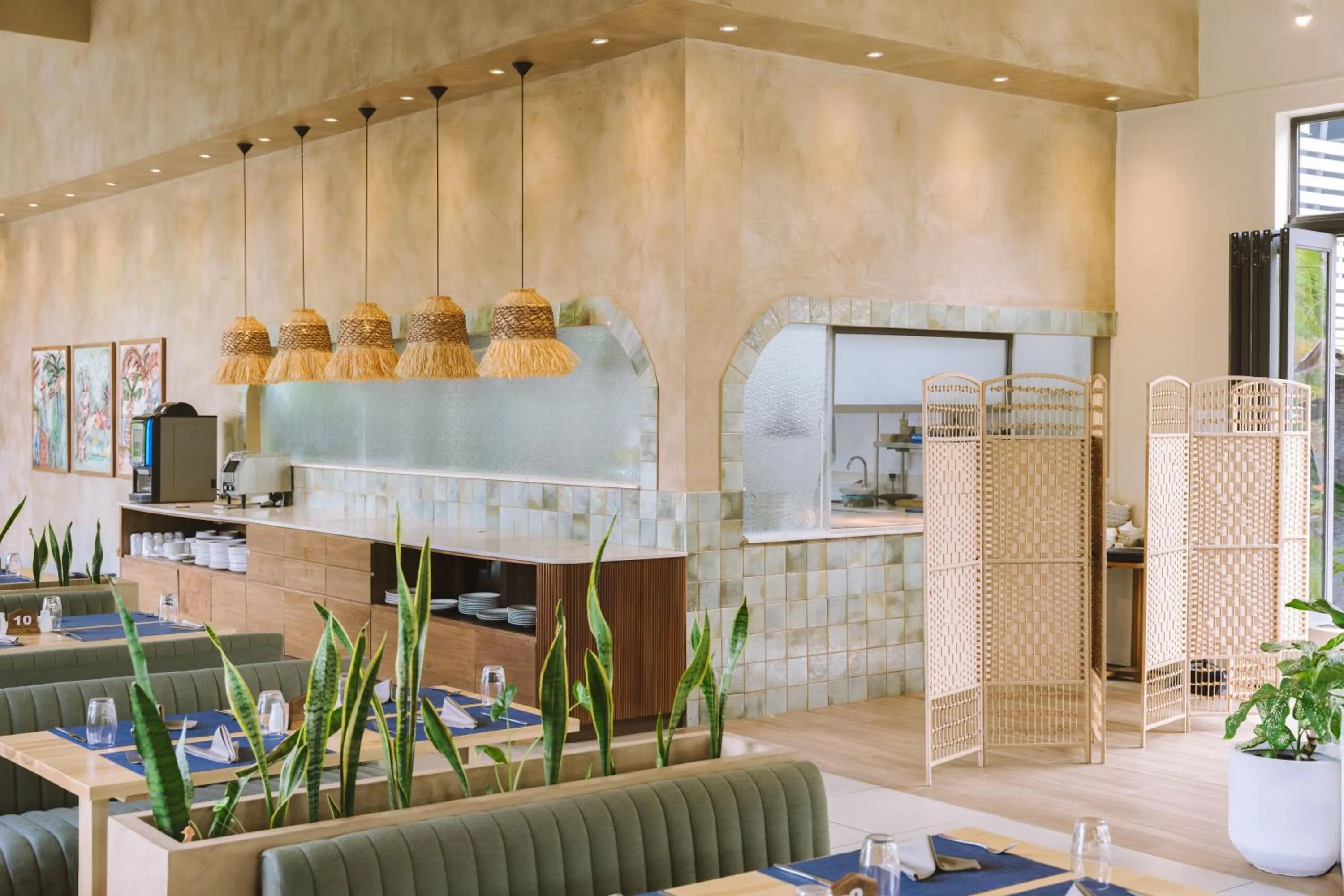 Restaurant/places to eat in Be Cosy by LOV Mauritius