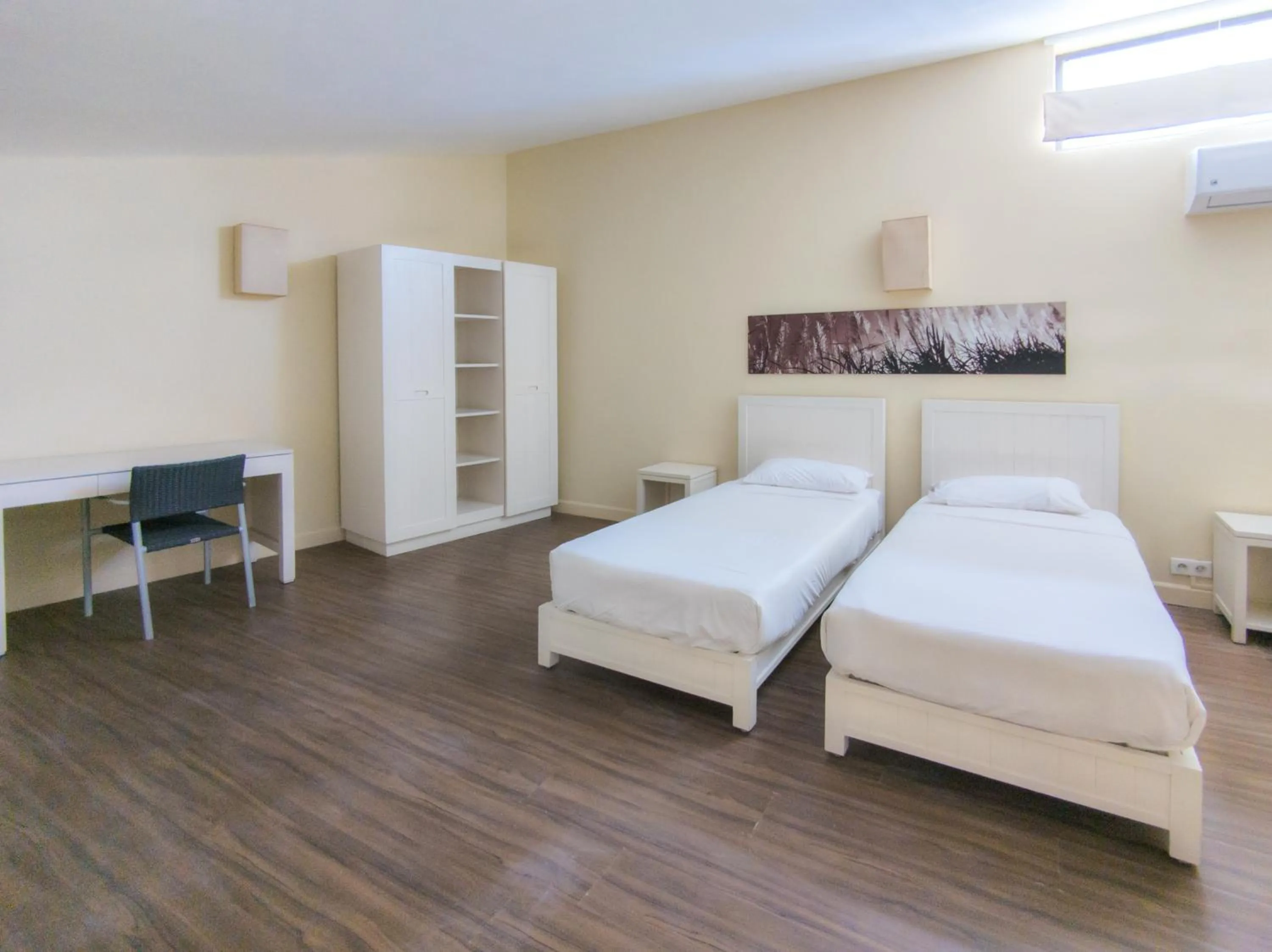 Bed in Be Cosy with LOV