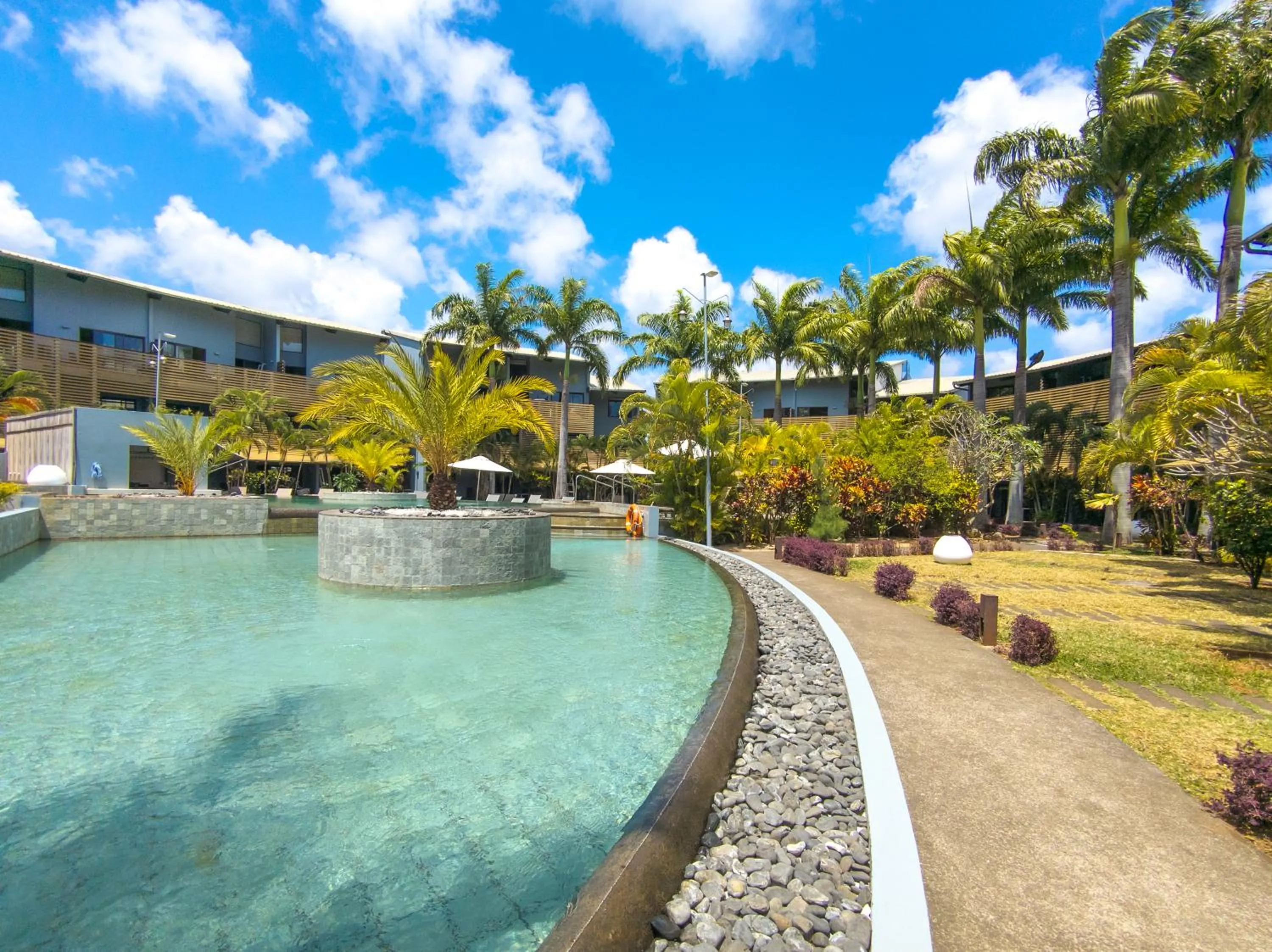 Property building in Be Cosy with LOV