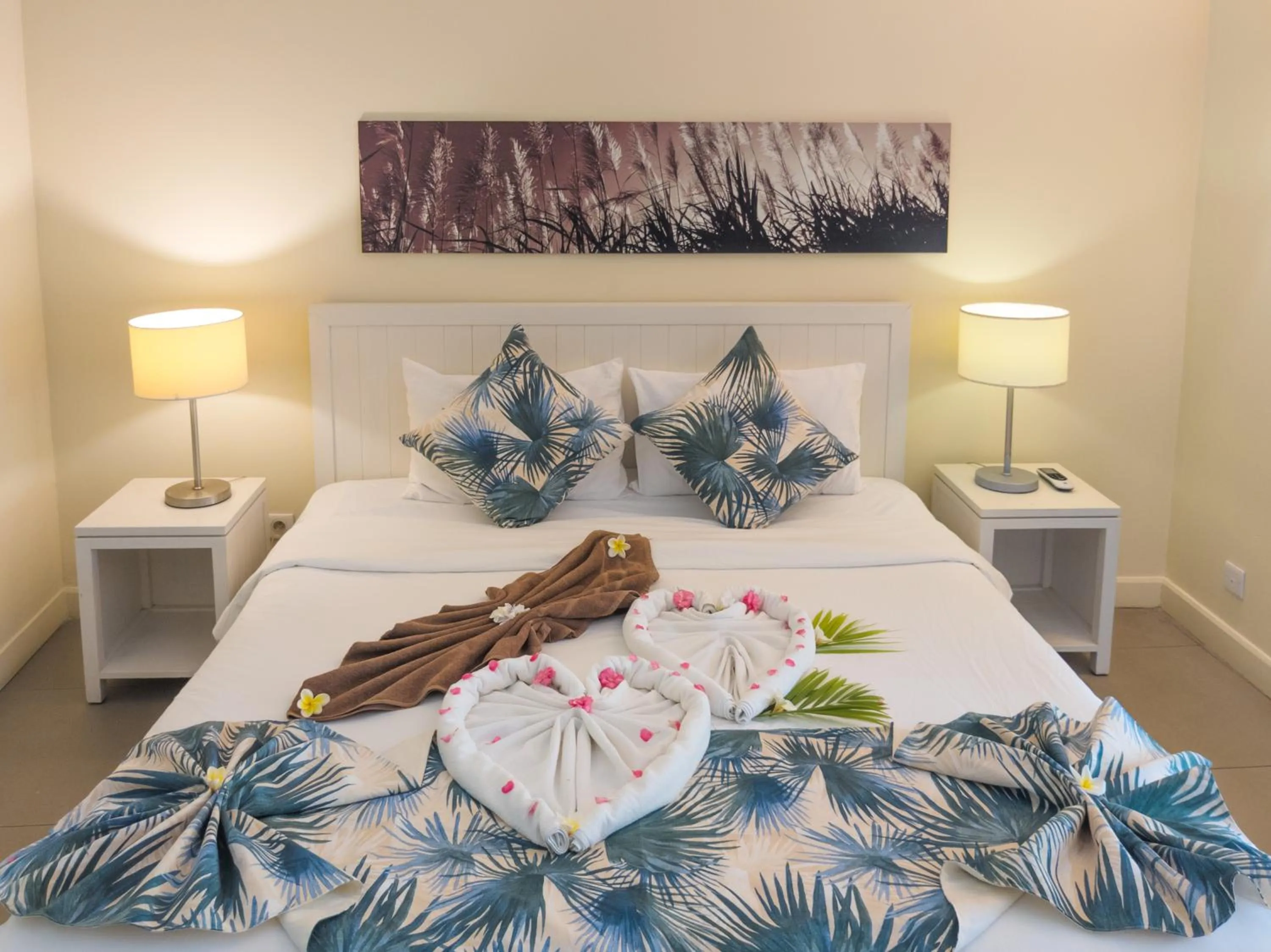 Bedroom, Bed in Be Cosy with LOV