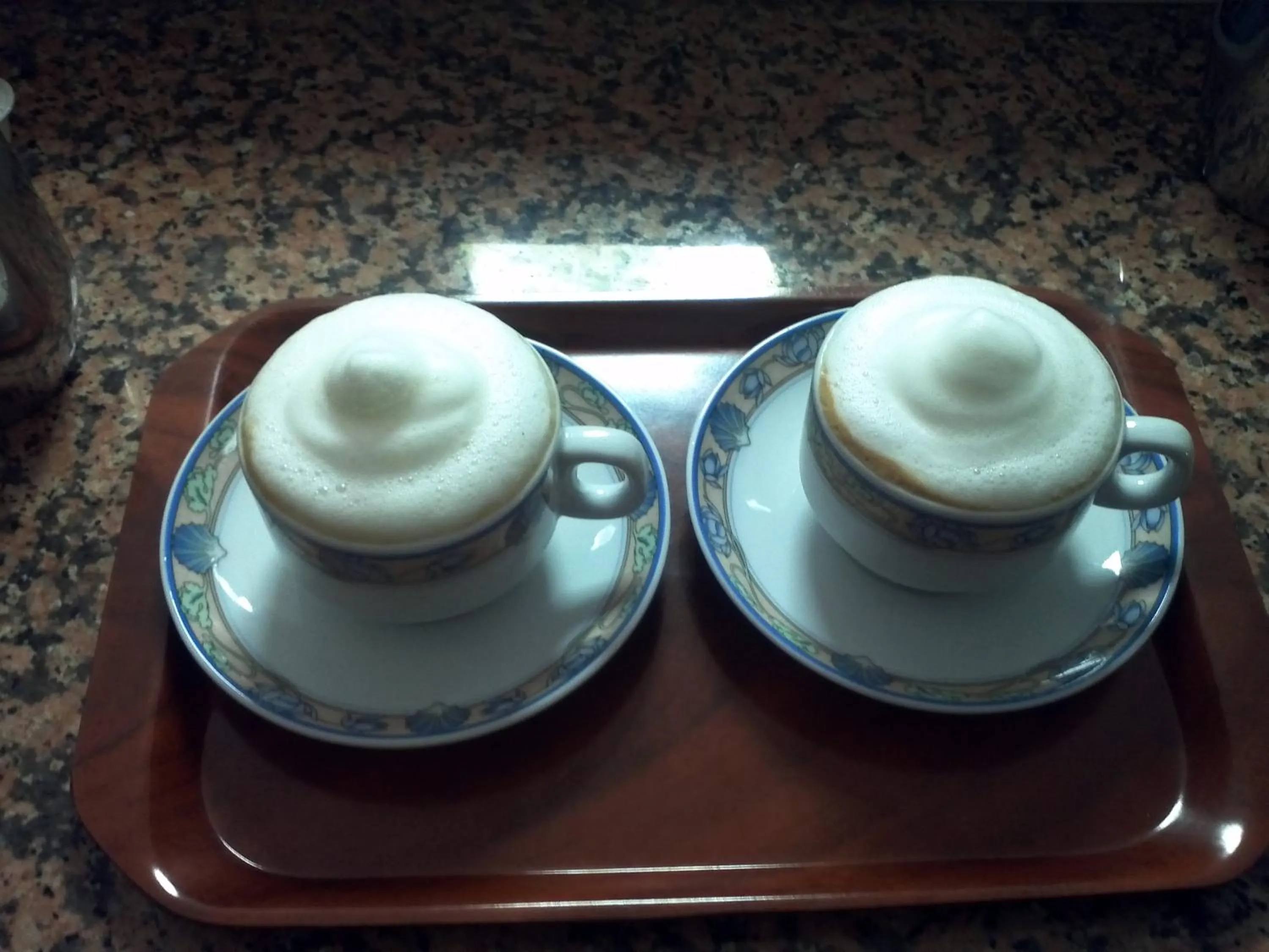 Restaurant/places to eat in Hotel Abbaruja