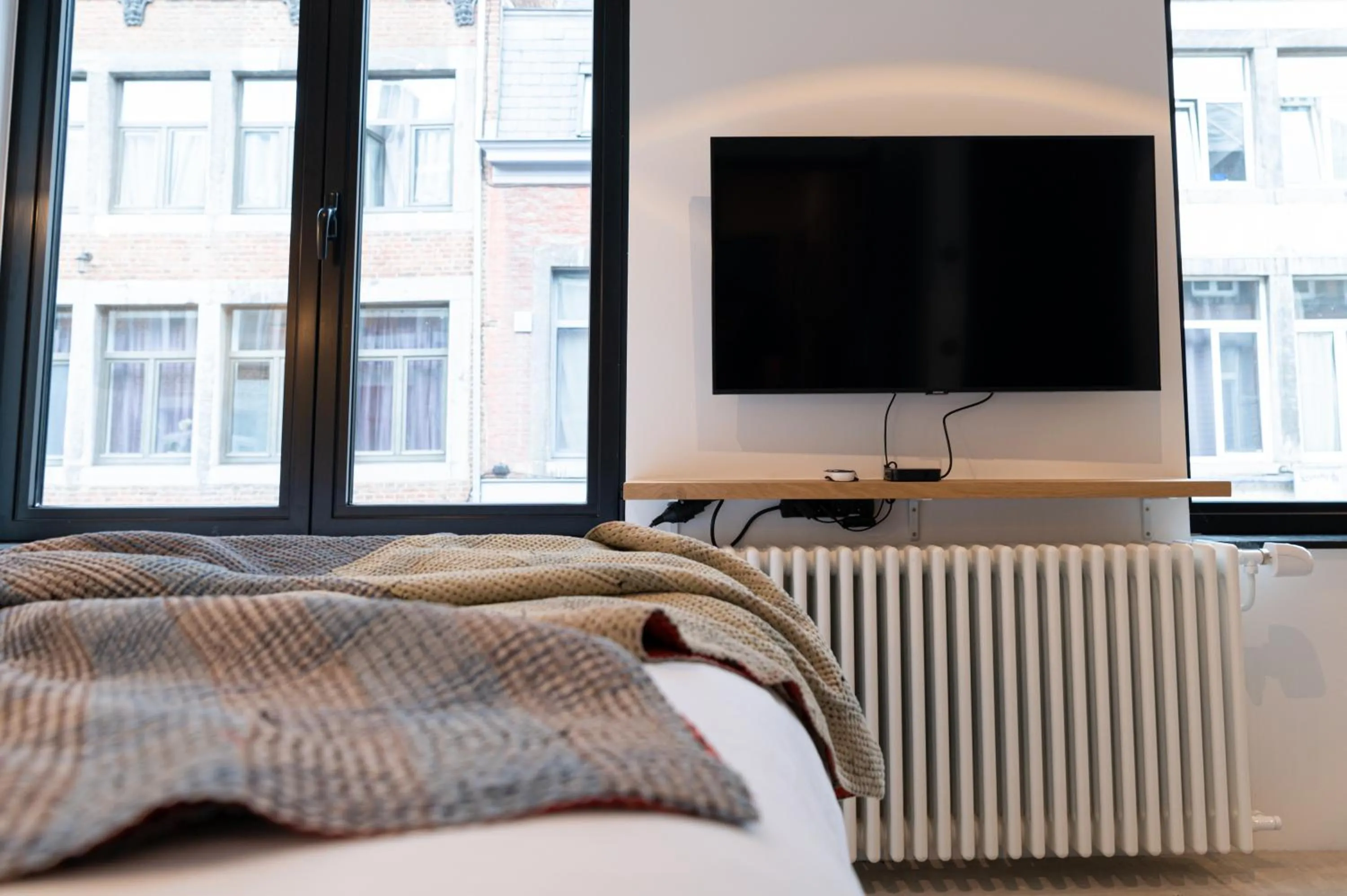 TV and multimedia, Bed in Espace 43 - Les 7 chambres