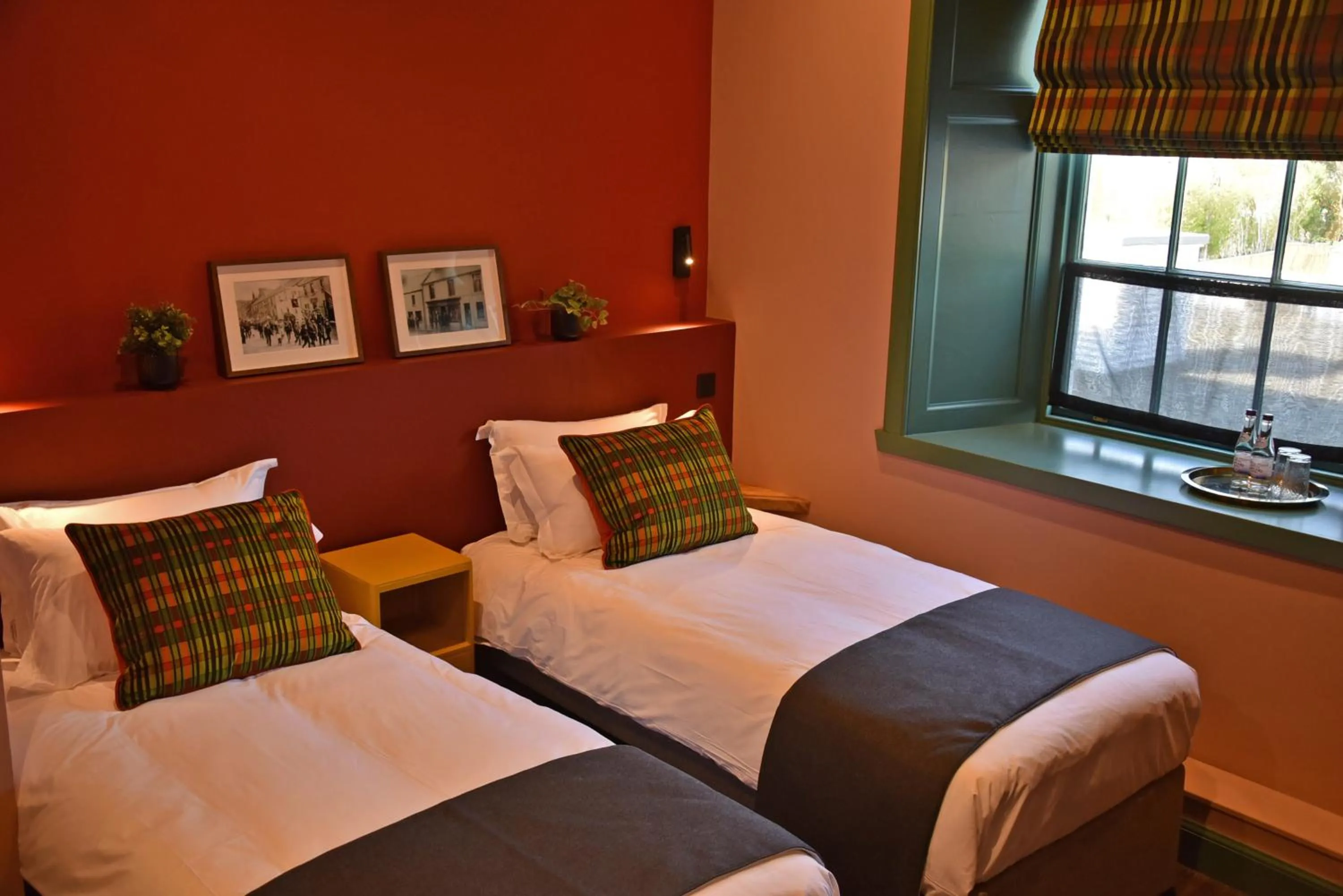 Bed in Masonic Arms Gatehouse